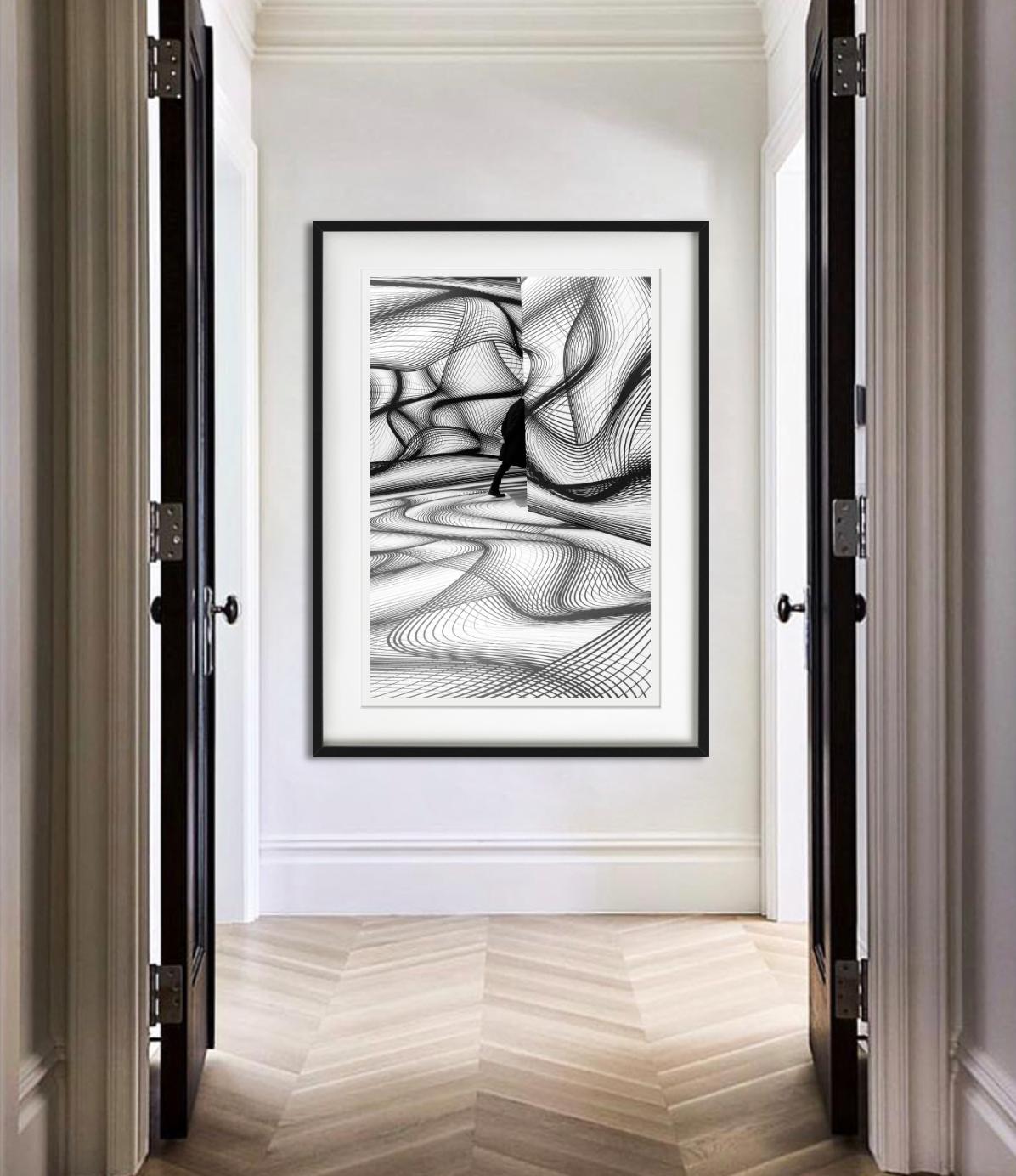Grand Palais, Un día en el museo, Fotografía artística - Black and White Photograph Gris de Gérard Uféras