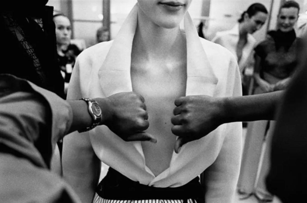 Gérard Uféras Figurative Photograph - Abraham Pelham Haute Couture - Model in white shirt, fine art photography, 1999