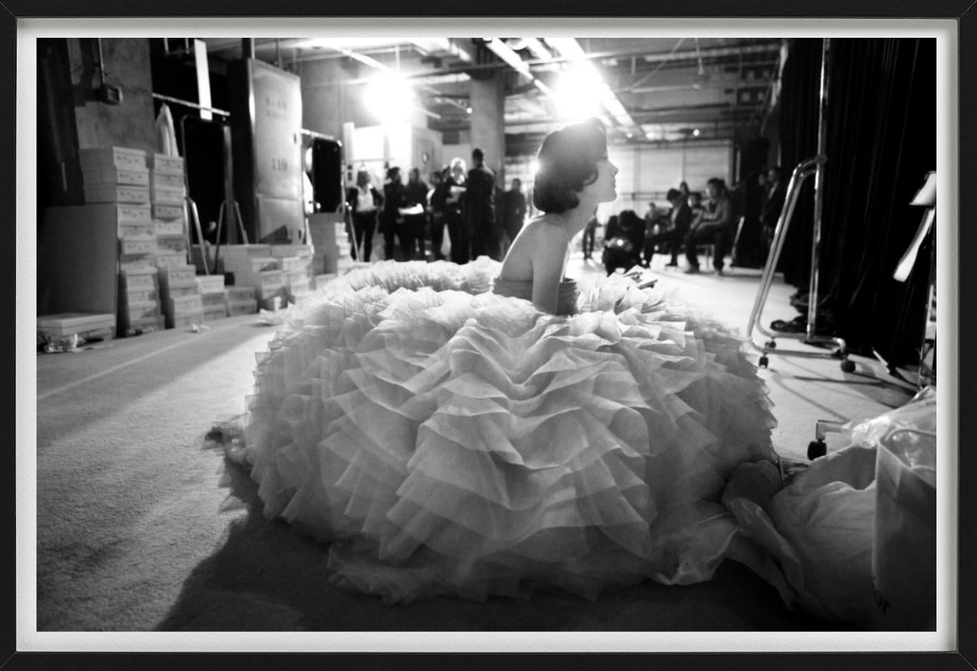 Dior, haute couture, photographie d'art - Noir Black and White Photograph par Gérard Uféras