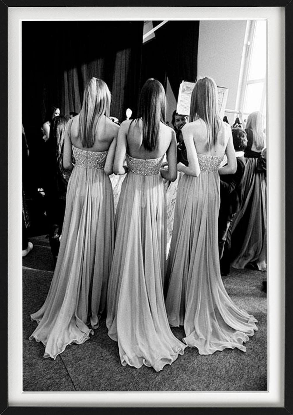 'Elie Saab Haute Couture' - three models in gowns, fine art photography, 2007 - Gray Figurative Photograph by Gérard Uféras