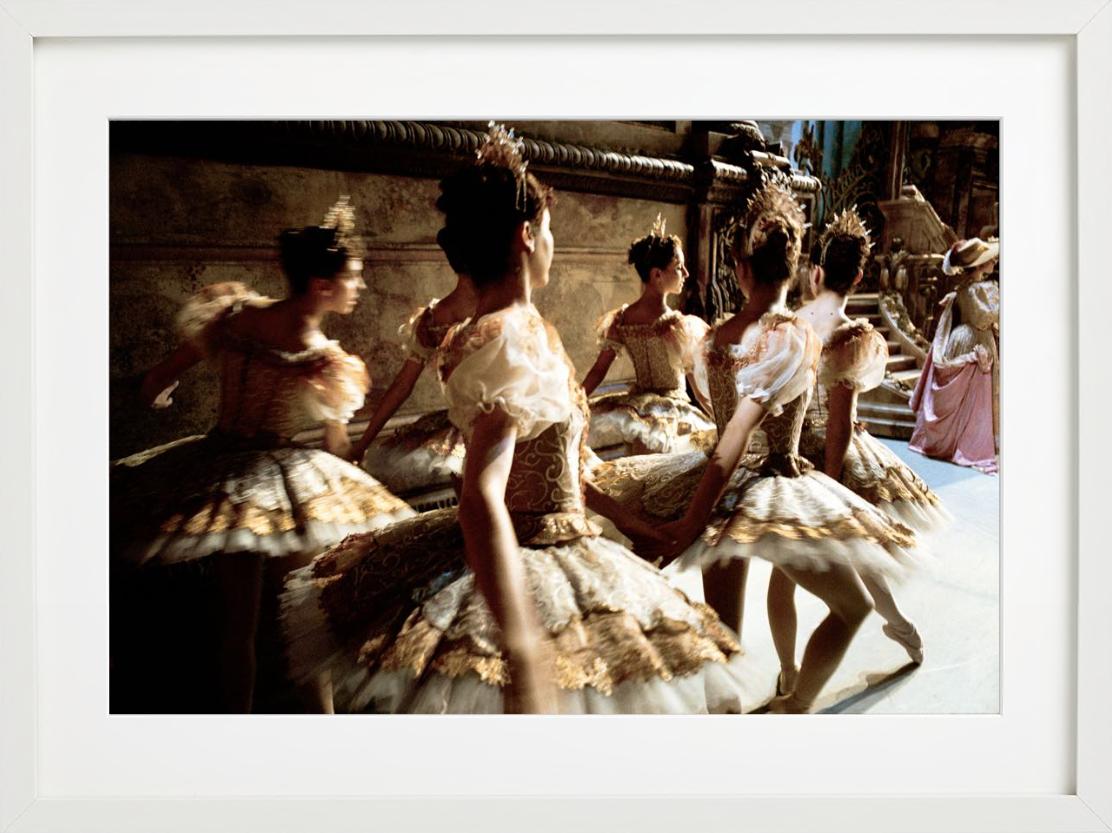 En coulisse de La Belle Au Bois Dormant, Rudolf Noureyev, Photographie d'art en vente 1