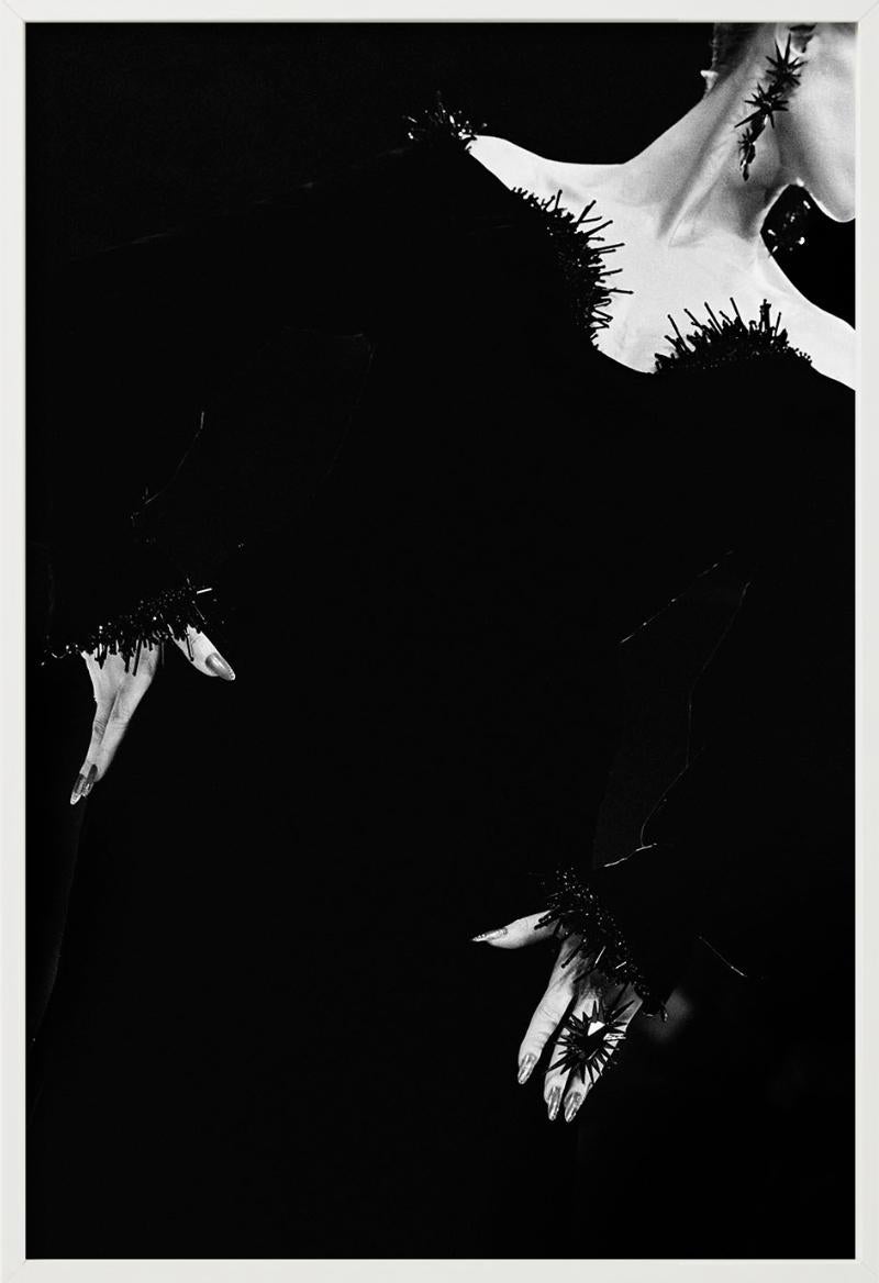 Thierry Mugler, Haute Couture, Automne-Hiver - Fine Art Photography, 1999 For Sale 5