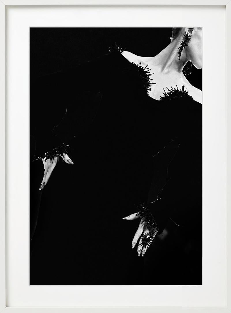 Thierry Mugler, Haute Couture, Automne-Hiver - Fine Art Photography, 1999 For Sale 6