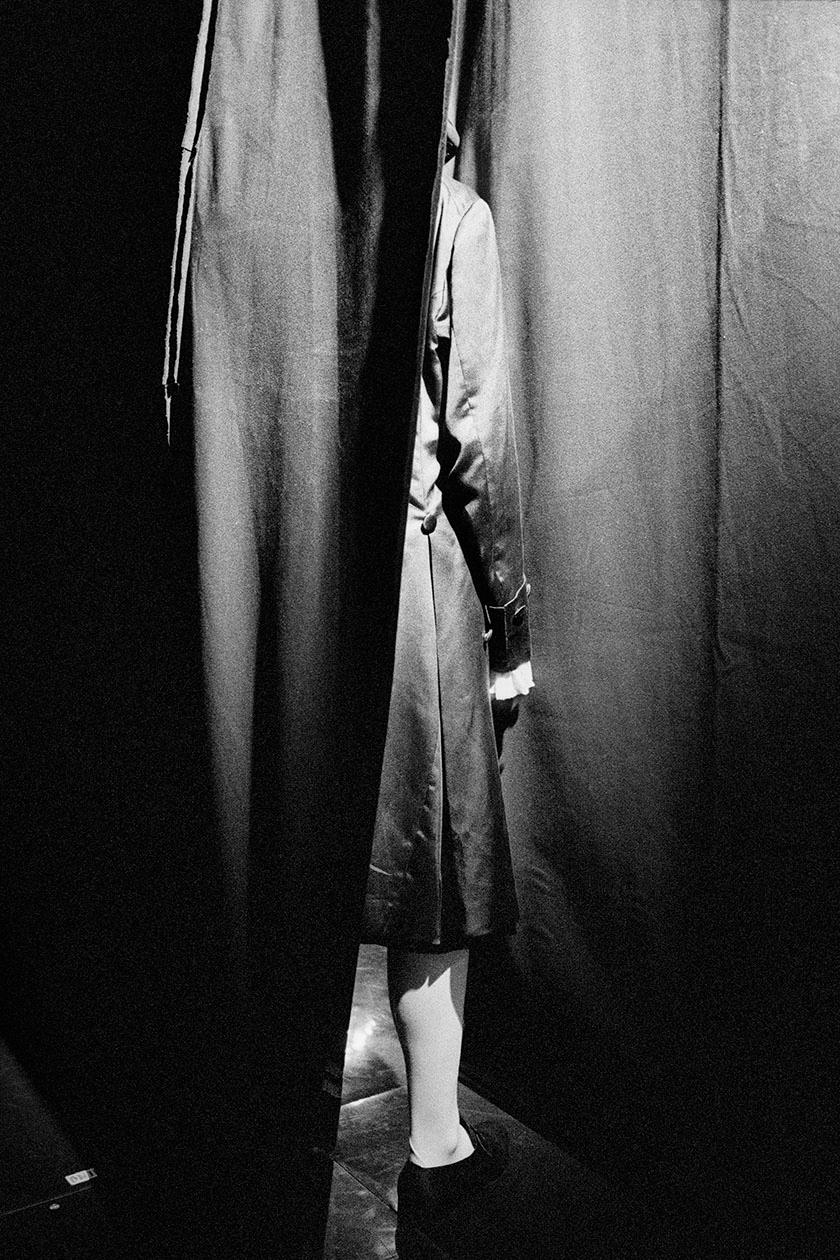 Gérard Uféras Black and White Photograph - Un Fantôme à L'Opéra Théâtre Royal de la Monnaie 1 - Limited Edition Photography