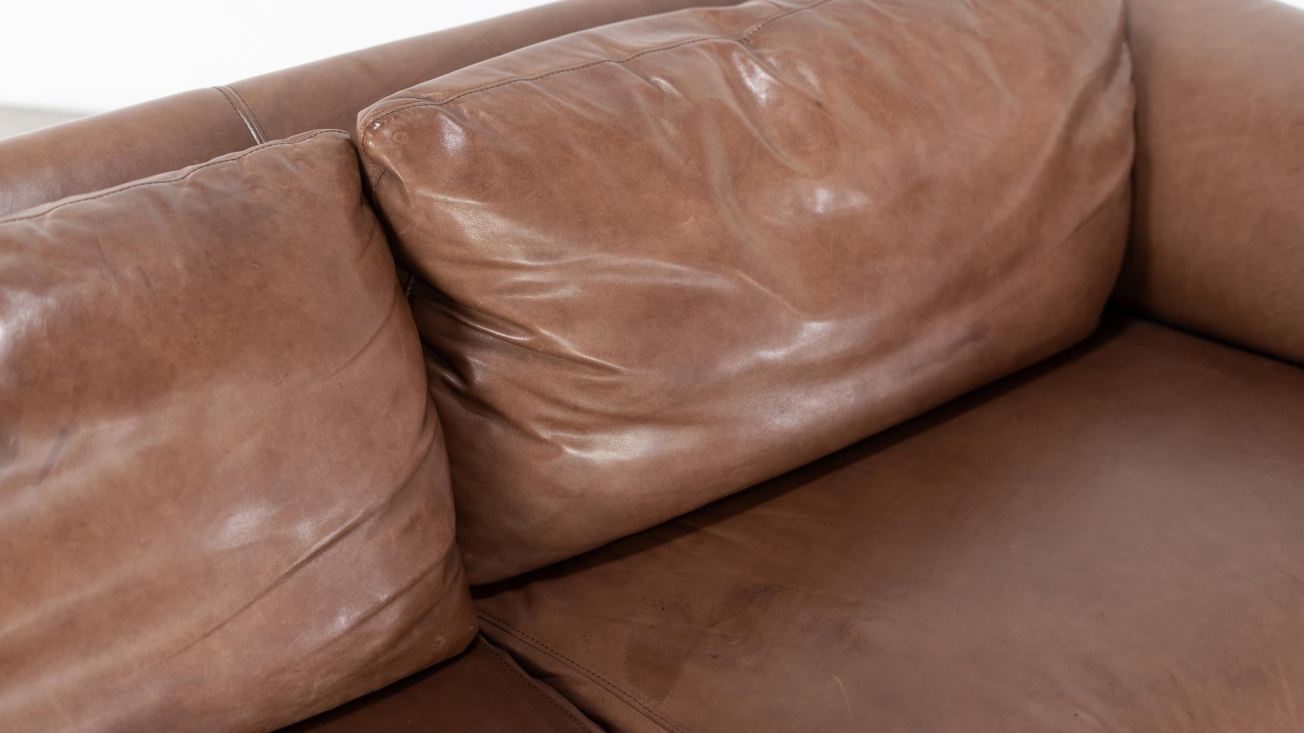 Gerard van den Berg 'attr. to', Sofa in Chocolate Leather, 1970 Netherlands 7