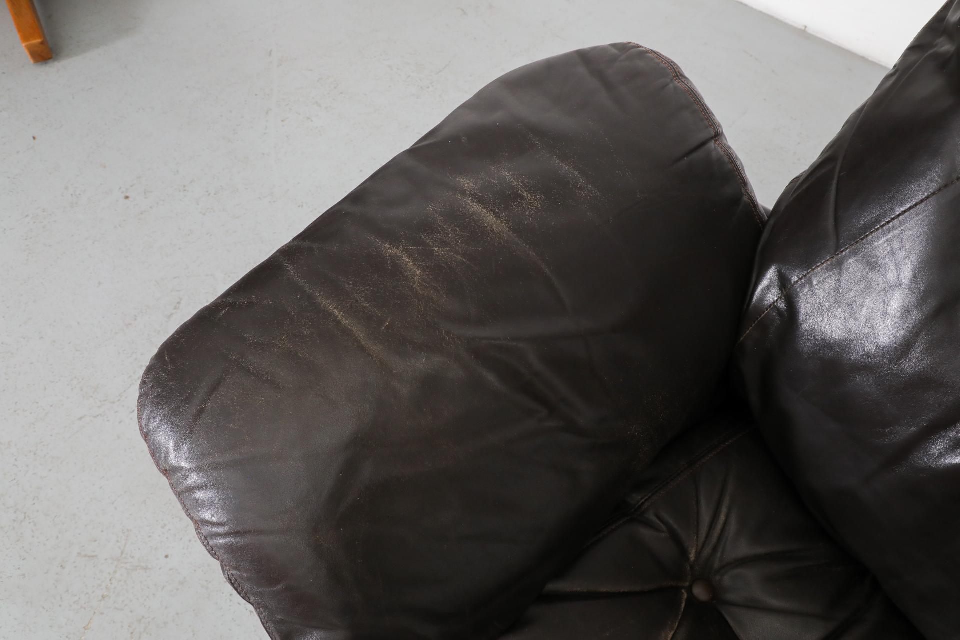 Gerard Van Den Berg Attributed Chaise longue pivotante en cuir Espresso en vente 10