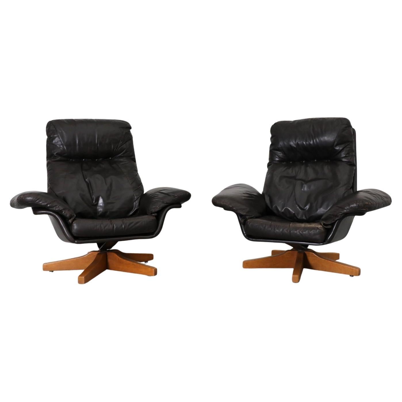 Gerard van den Berg Attributed Espresso Leather Swivel Lounge Chair