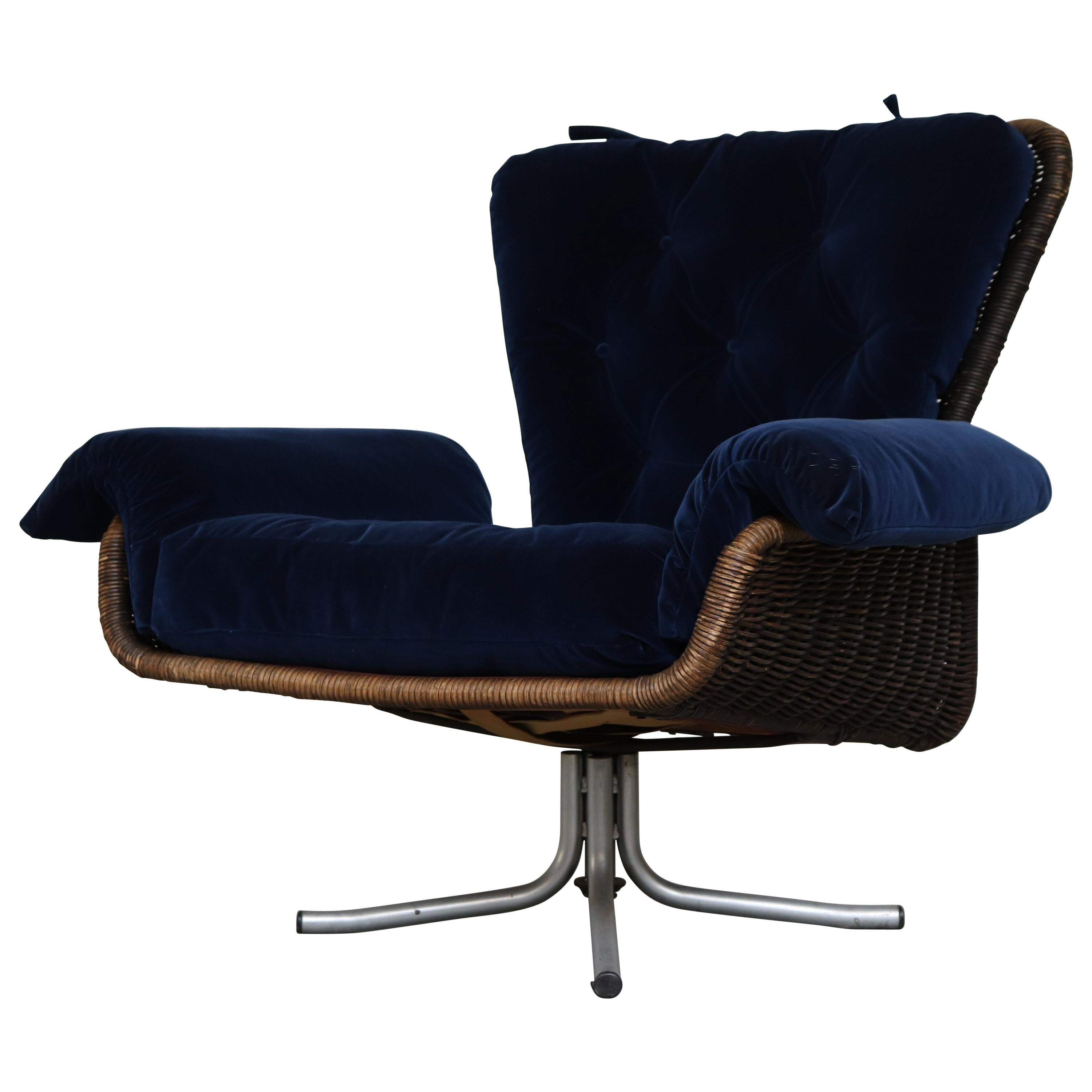 Gerard van den Berg Attributed Woven Rattan Lounge Chair