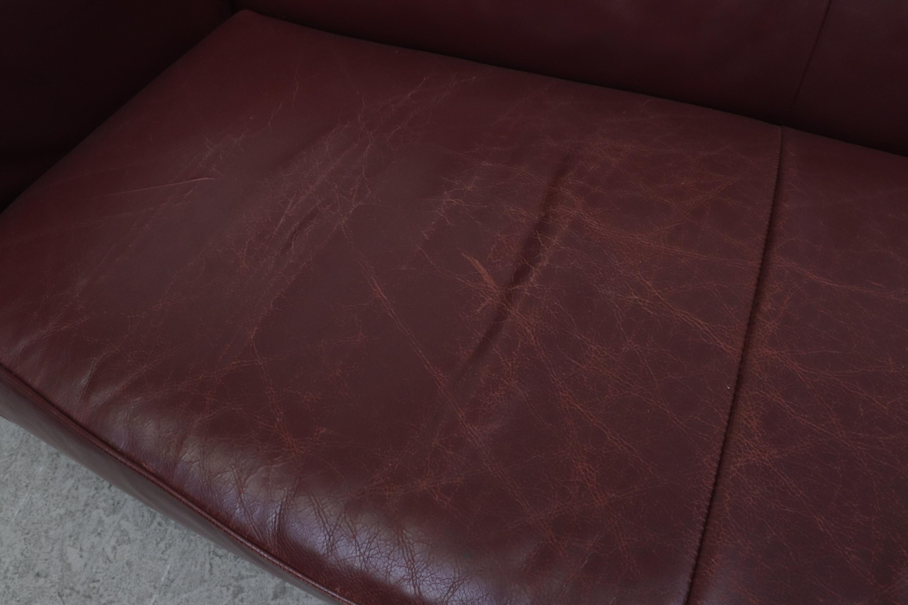 Gerard Van Den Berg 'Corvette' Sofa in Bordeaux Leather For Sale 6