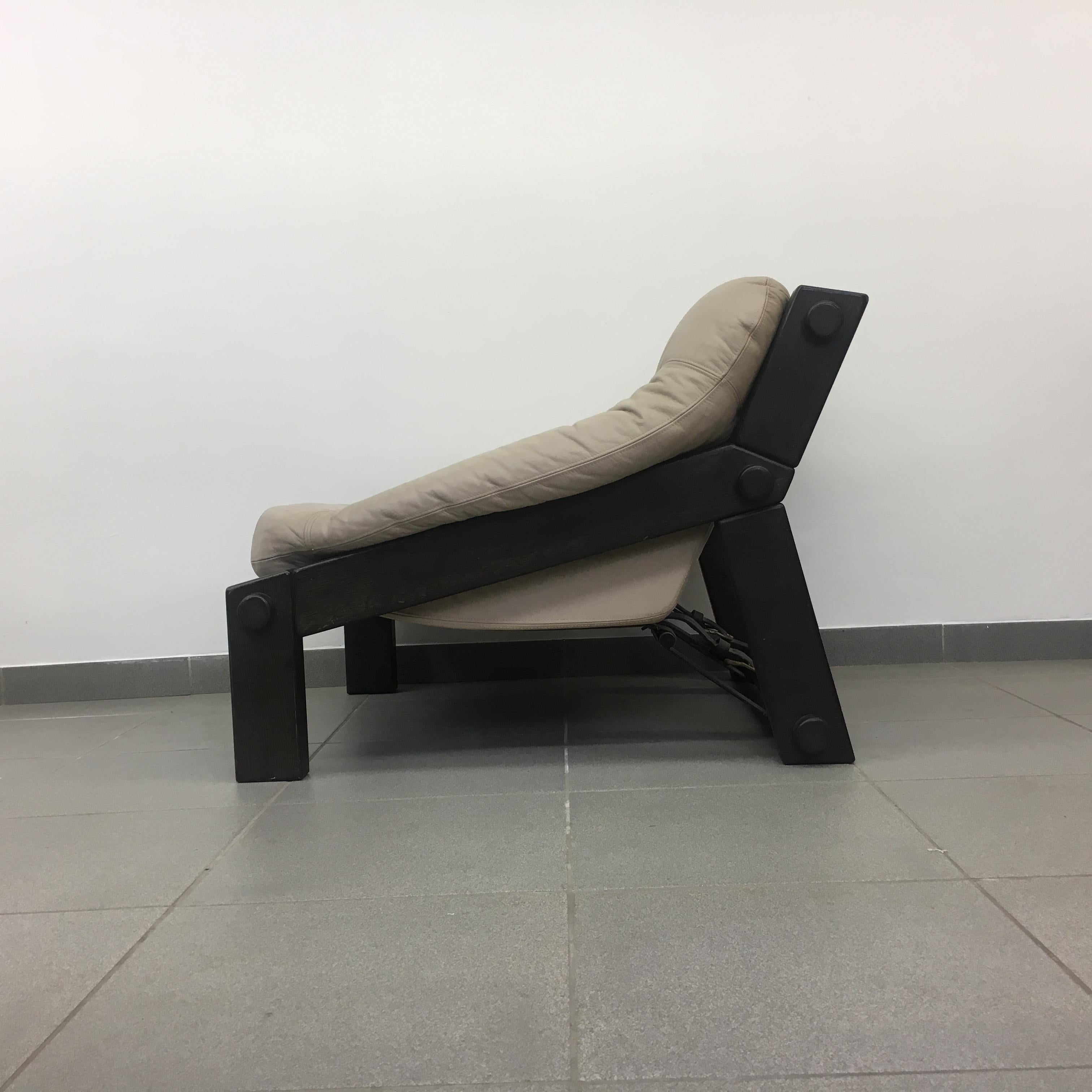Dutch Gerard van den Berg for Montis lounge chair, 1970’s For Sale