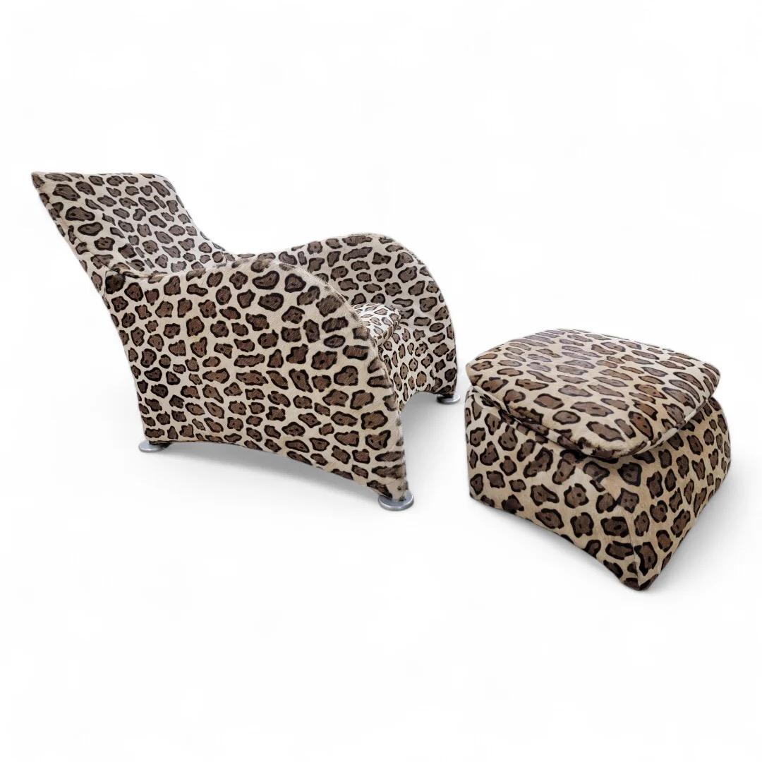 Gerard Van Den Berg For Montis Lounge Chair And Ottoman Newly Upholstered In Good Condition For Sale In Chicago, IL
