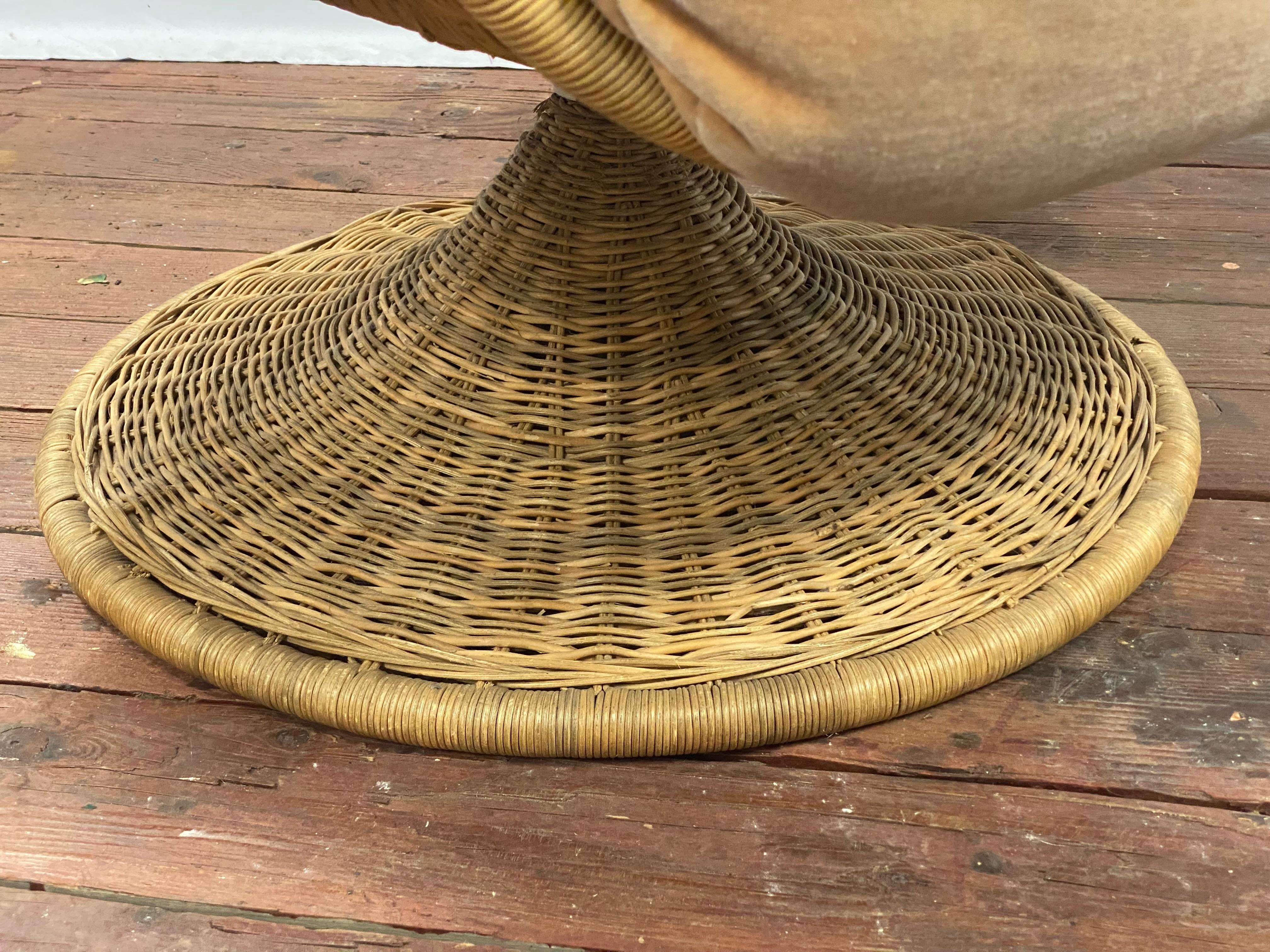 Gerard Van Den Berg pour la chaise longue pivotante en osier de Montis en vente 3