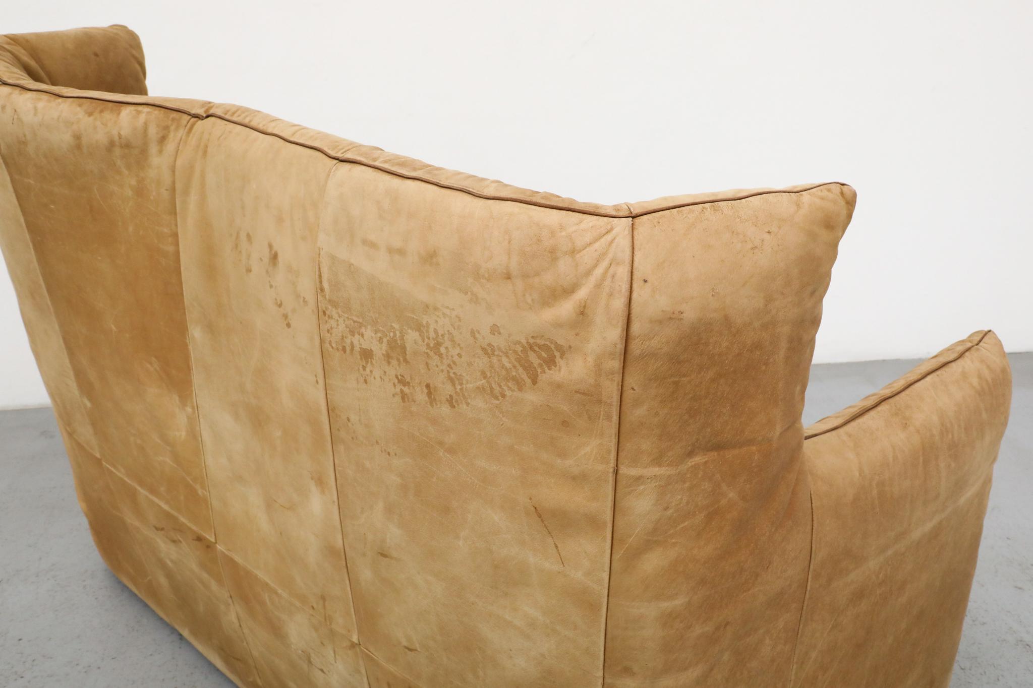 Gerard Van Den Berg Loveseat de cuero con respaldo alto en venta 7