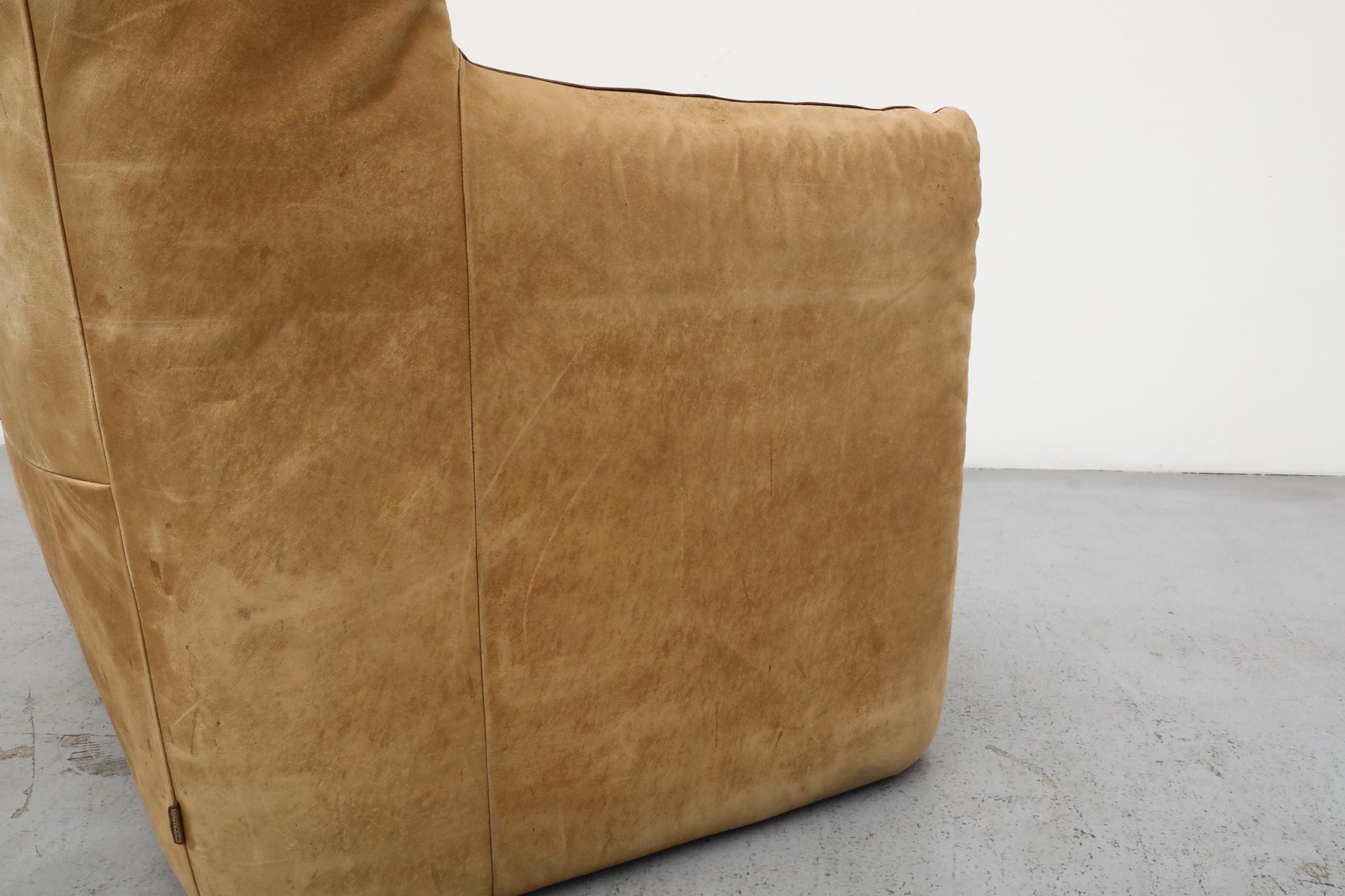 Gerard Van Den Berg Loveseat de cuero con respaldo alto en venta 8