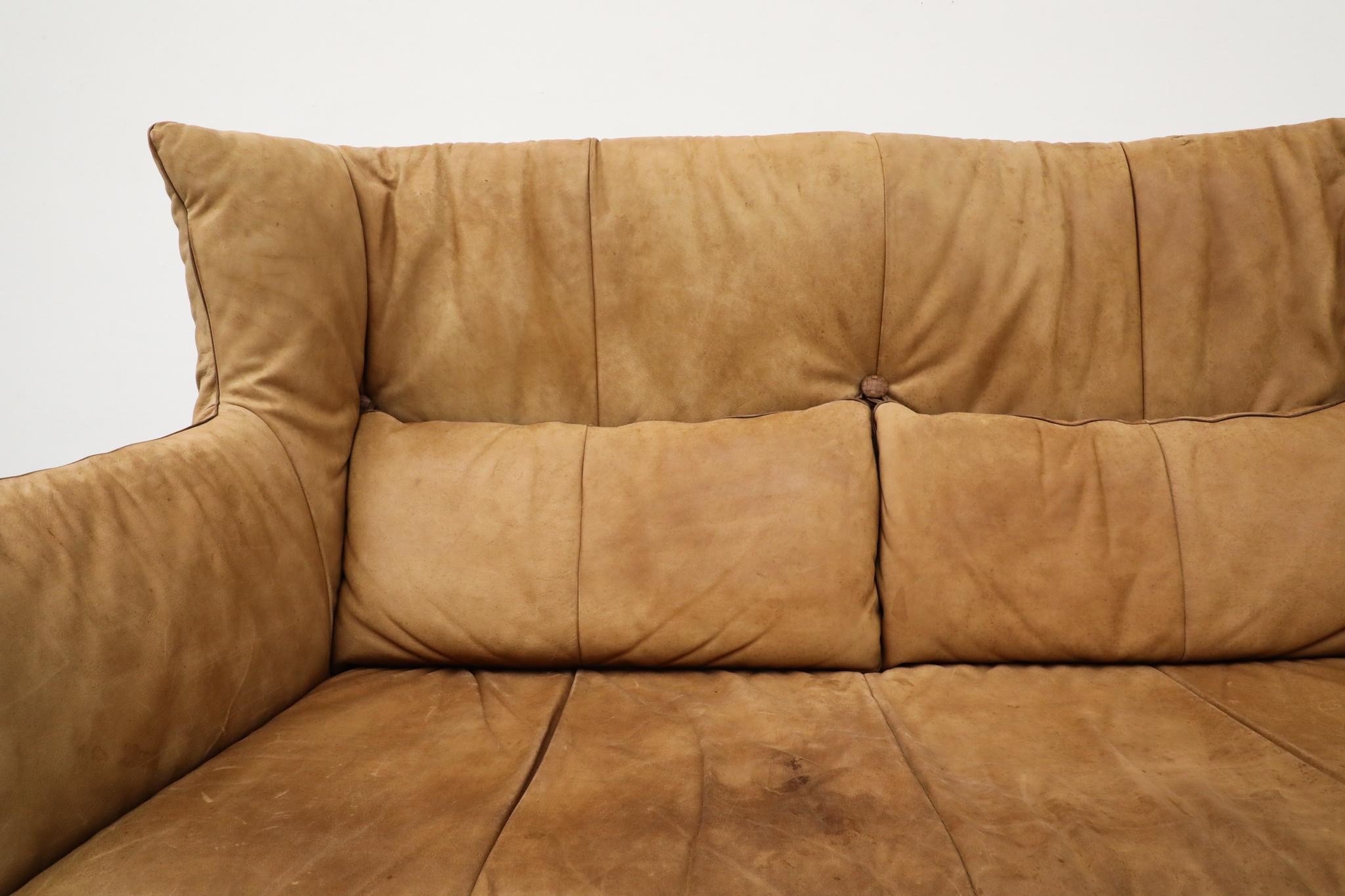 Gerard Van Den Berg Loveseat de cuero con respaldo alto en venta 10