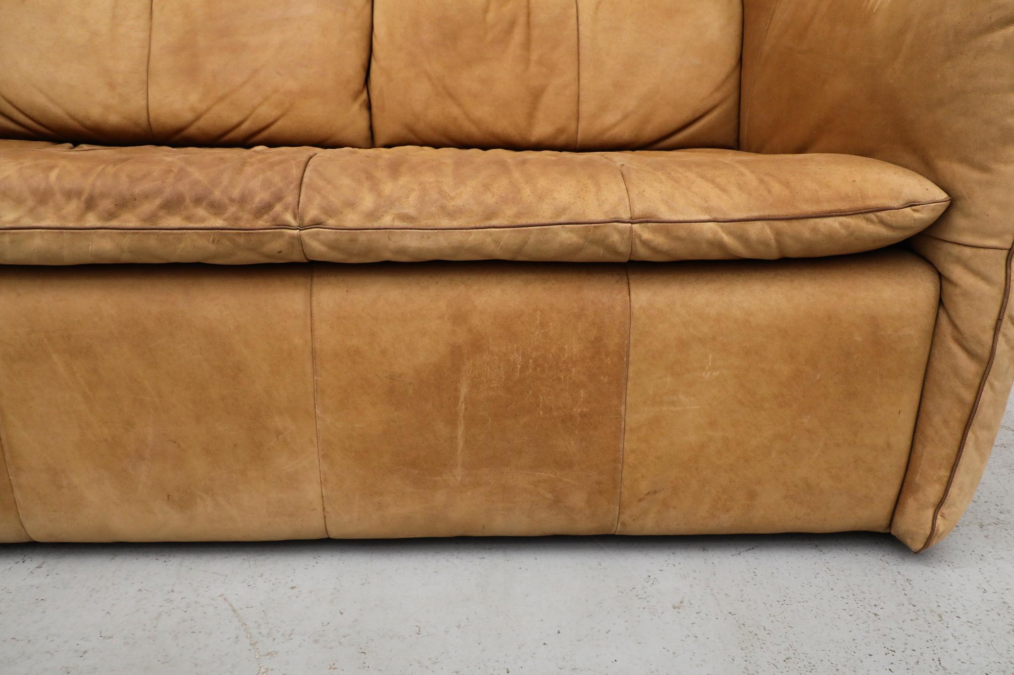 Gerard Van Den Berg Loveseat de cuero con respaldo alto en venta 12