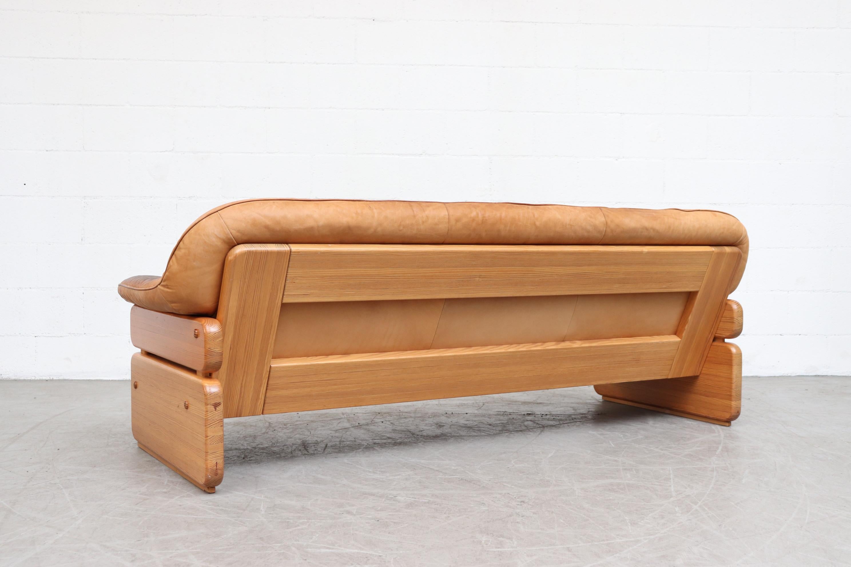 Gerard van den Berg Inspired Pine and Leather 3-Seat Sofa (Niederländisch)