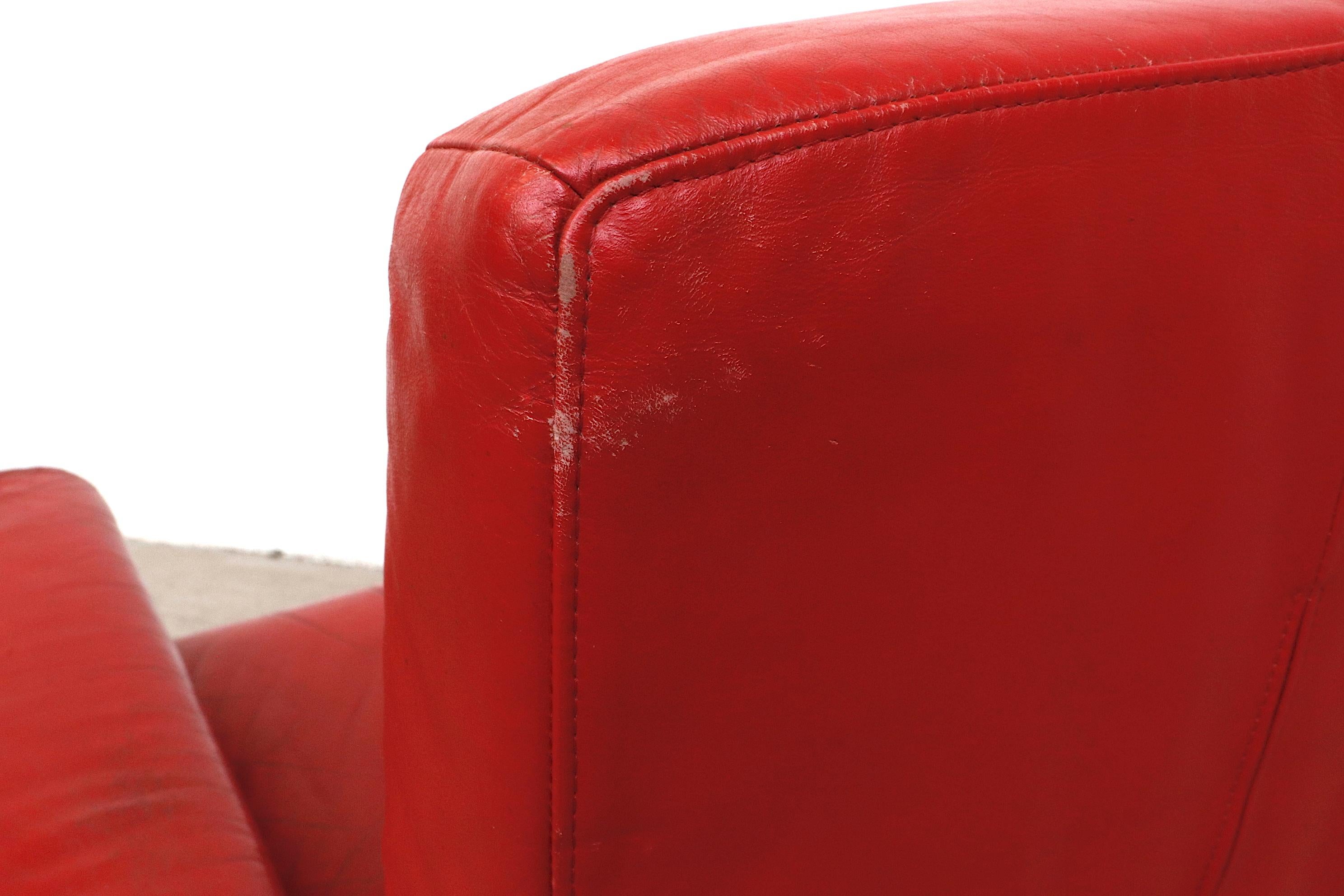 Gerard Van Den Berg Red Leather 'Longa' Lounge Chair For Sale 9
