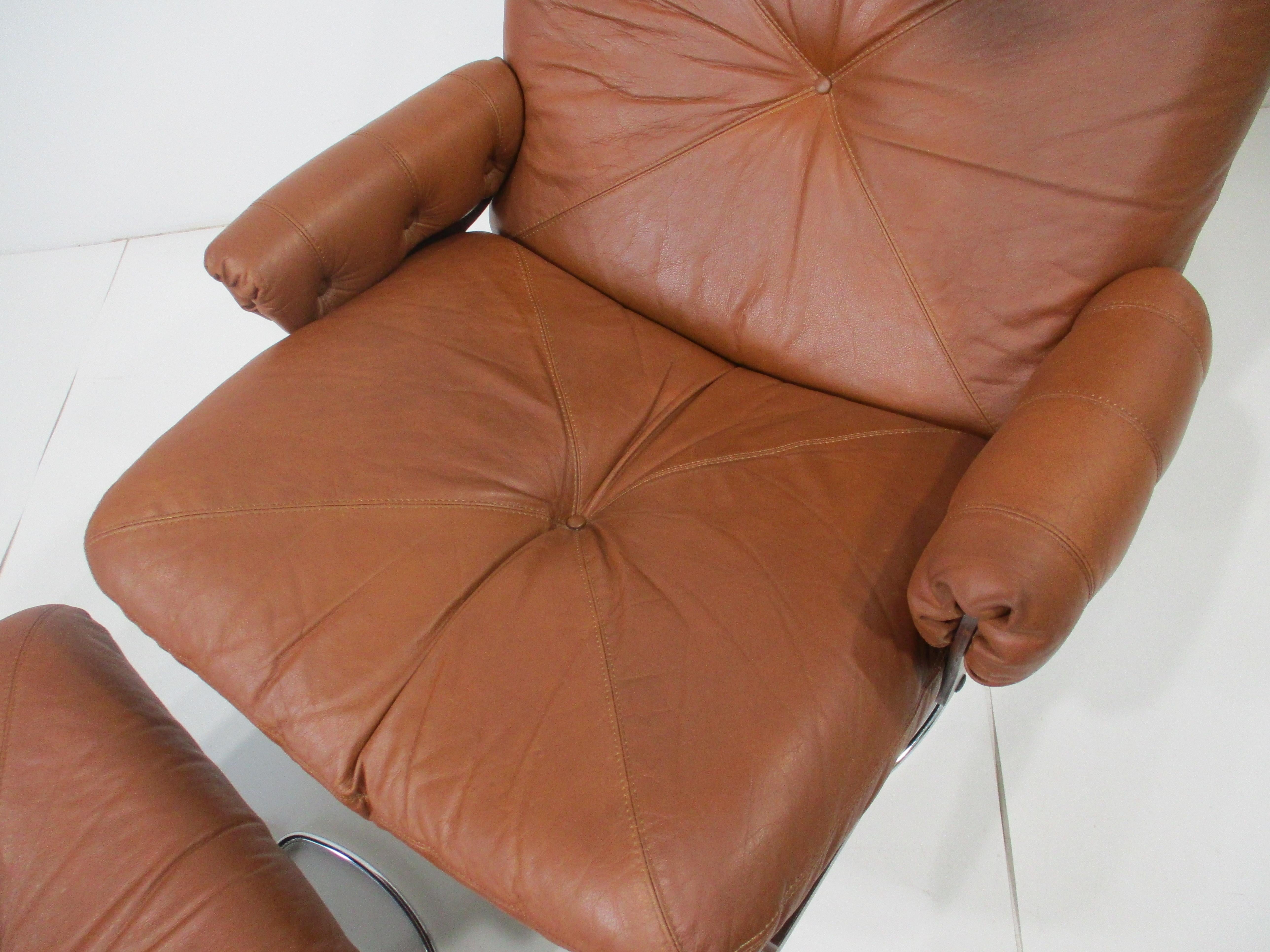 20ième siècle Gerard Van Den Berg Chaise longue / Ottoman- Hollande dans le style de DEN en vente