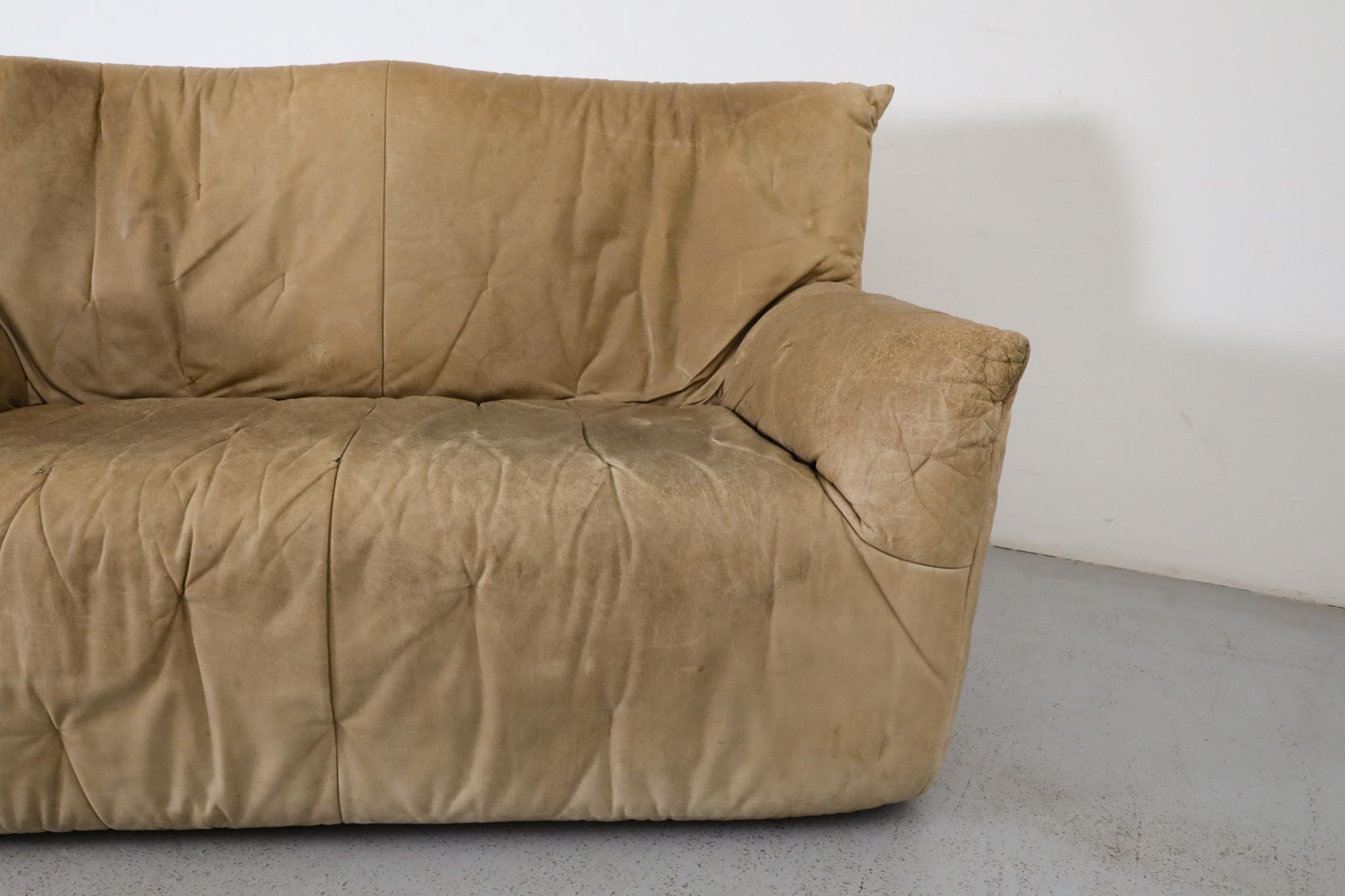 Gerard van den Berg Natural Leather High Back Loveseat with Tufting For Sale 9