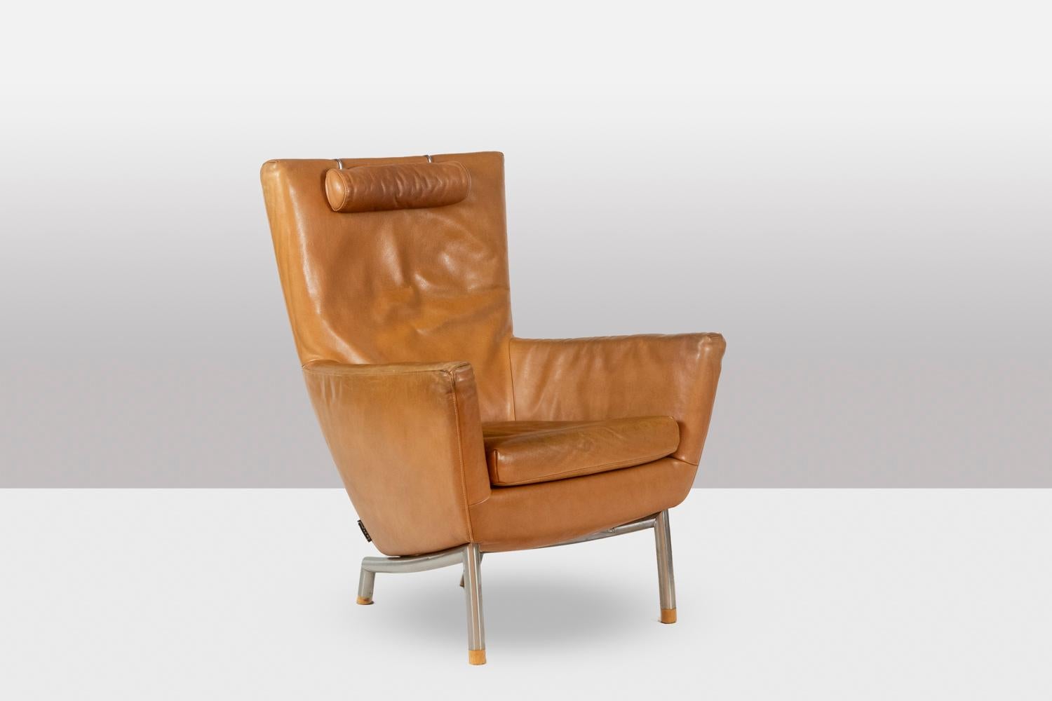 European Gerard Van Den Berg. Pair of armchairs in leather. 1980s. For Sale