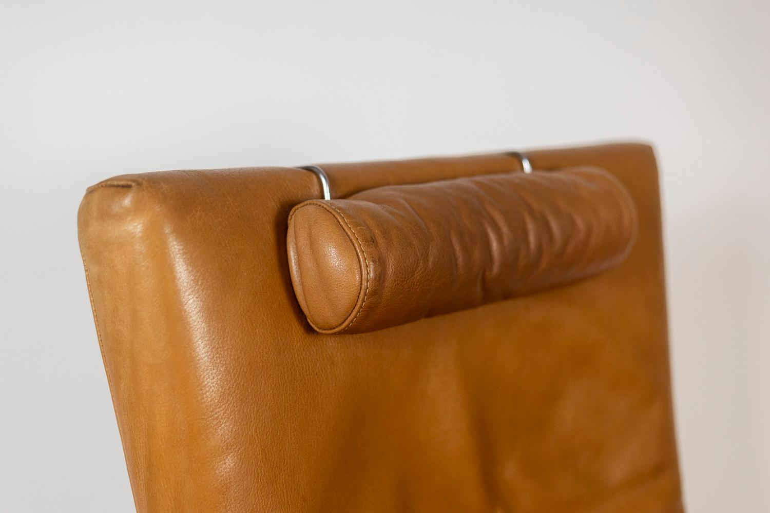 Gerard Van Den Berg. Pair of armchairs in leather. 1980s. For Sale 2