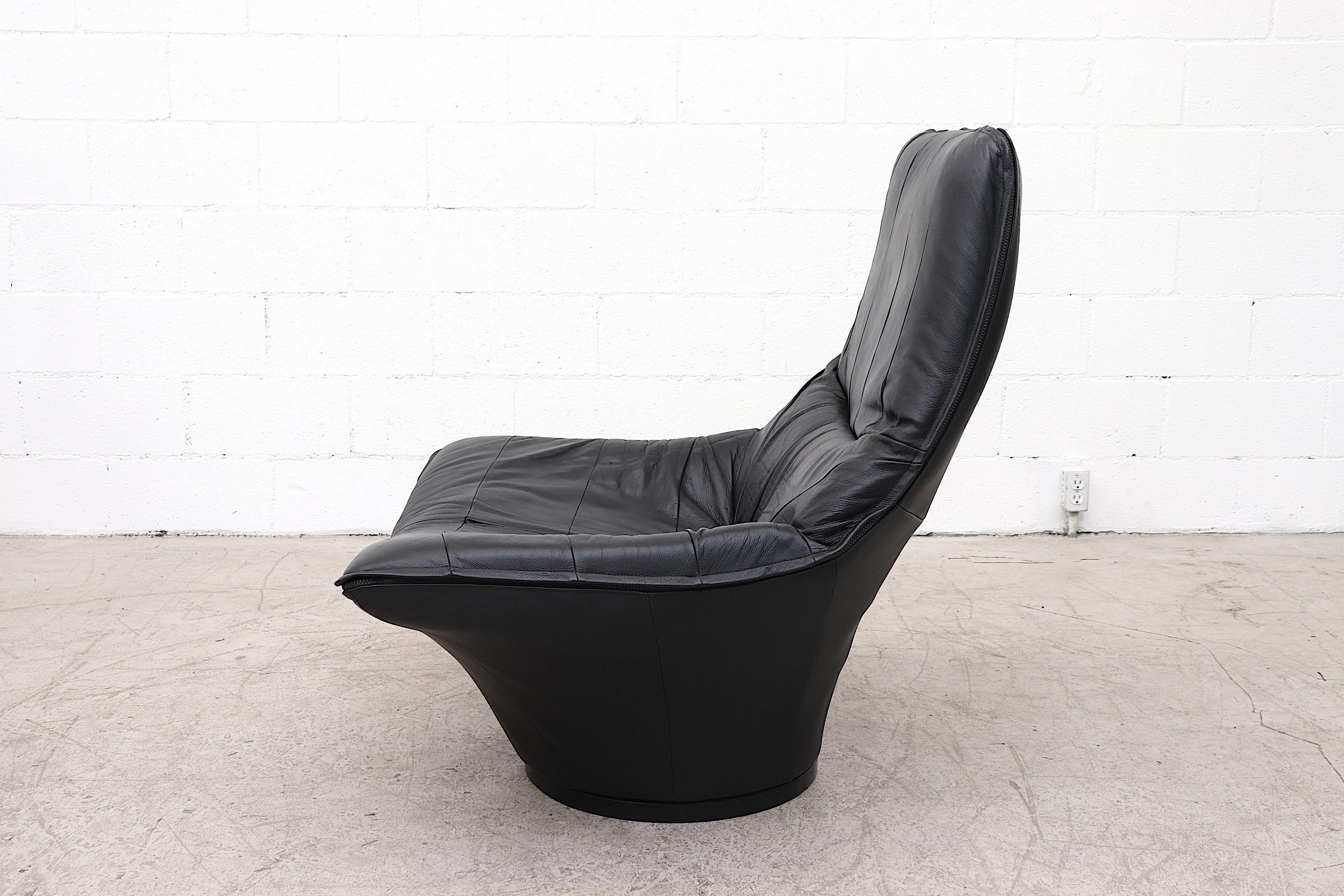 Gerard van den Berg Style Black Leather Lounge Chair (Moderne der Mitte des Jahrhunderts)