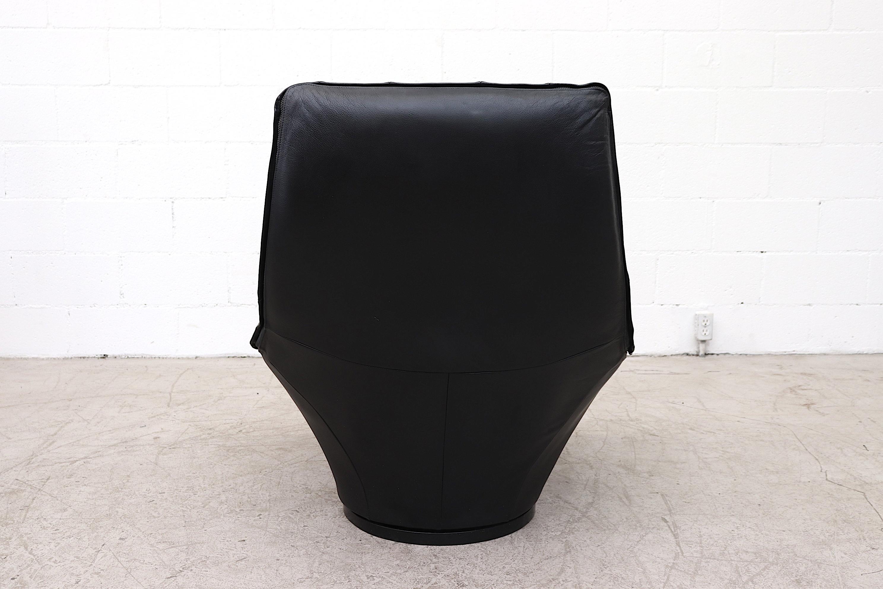 Gerard van den Berg Style Black Leather Lounge Chair (Emailliert)