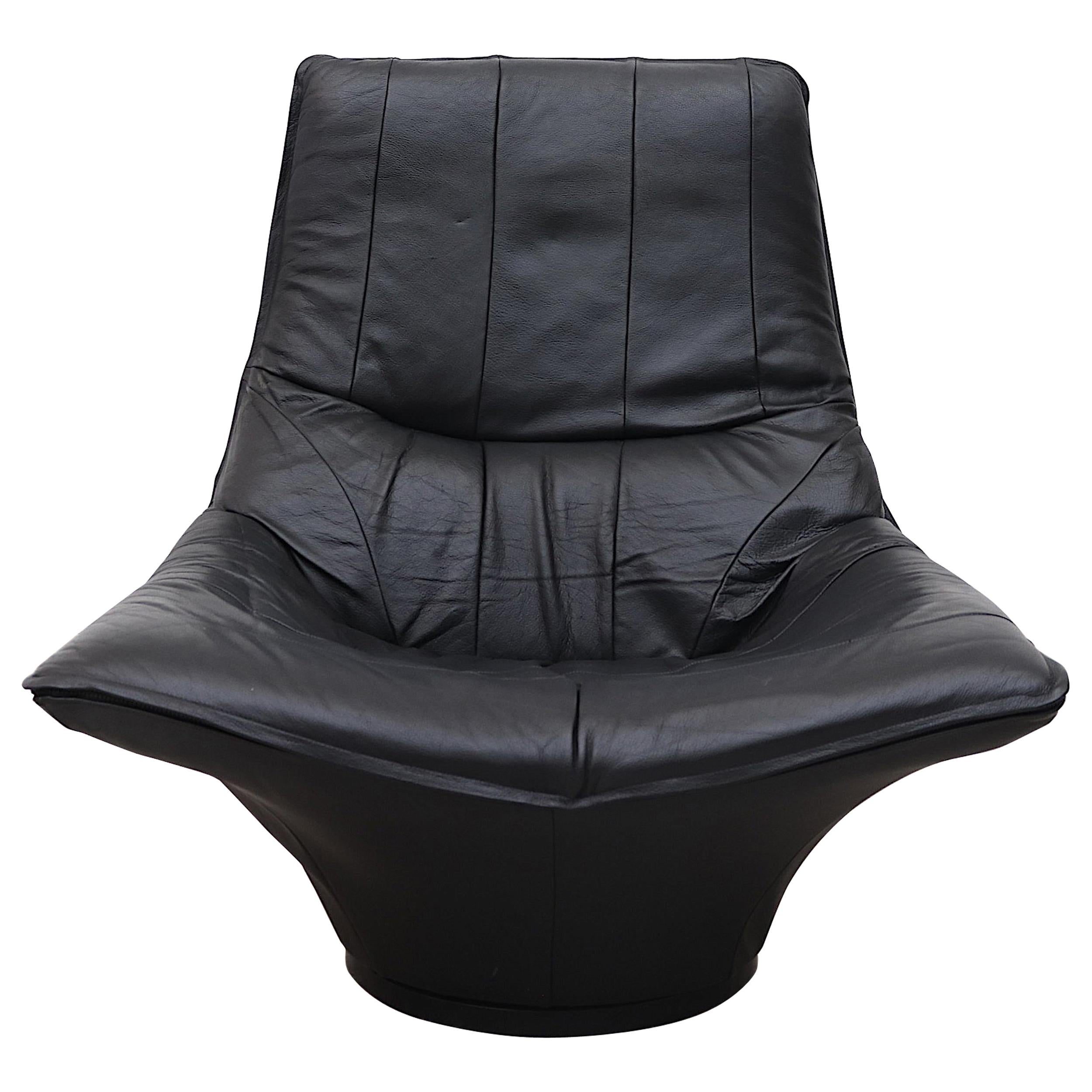 Gerard van den Berg Style Black Leather Lounge Chair