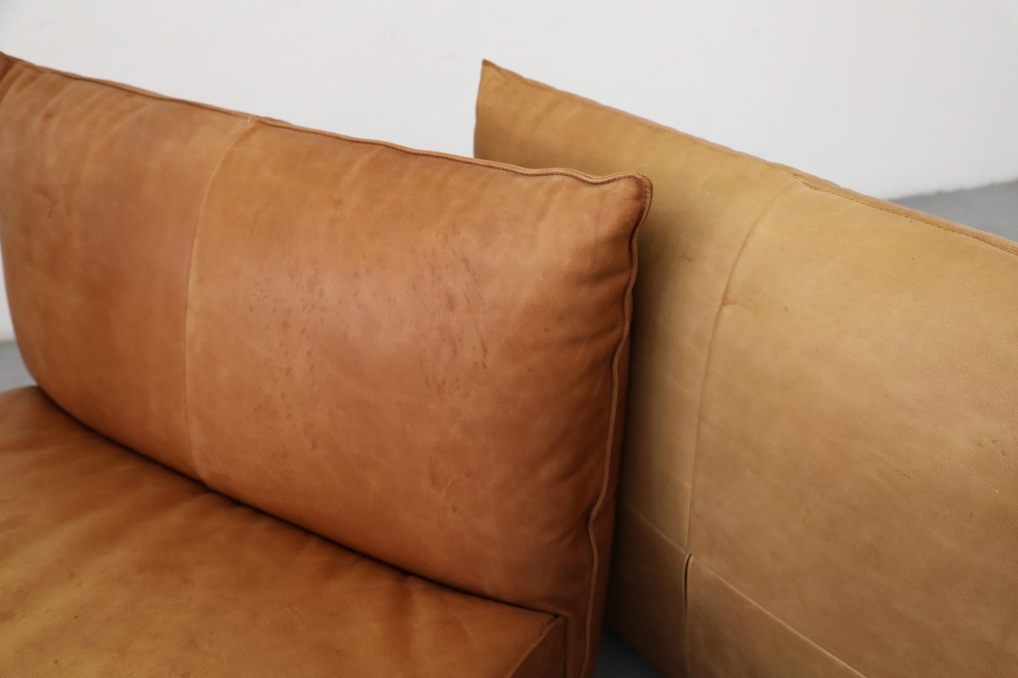Gerard Van Den Berg Style Soft Form Canapé trois pièces en cuir camel en vente 2