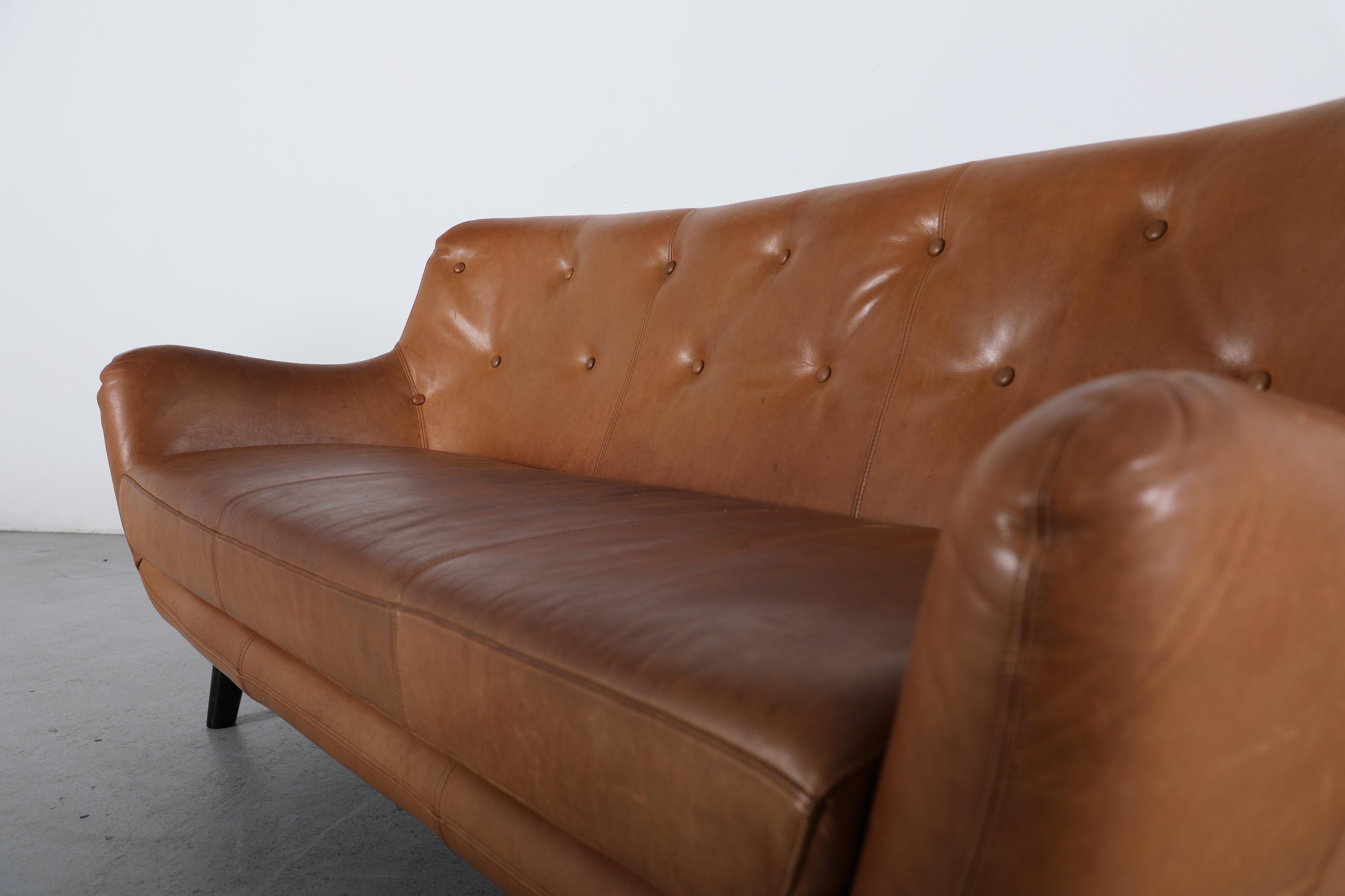 Sofá de piel acolchada estilo Gerard Van Den Berg, coñac natural en venta 10