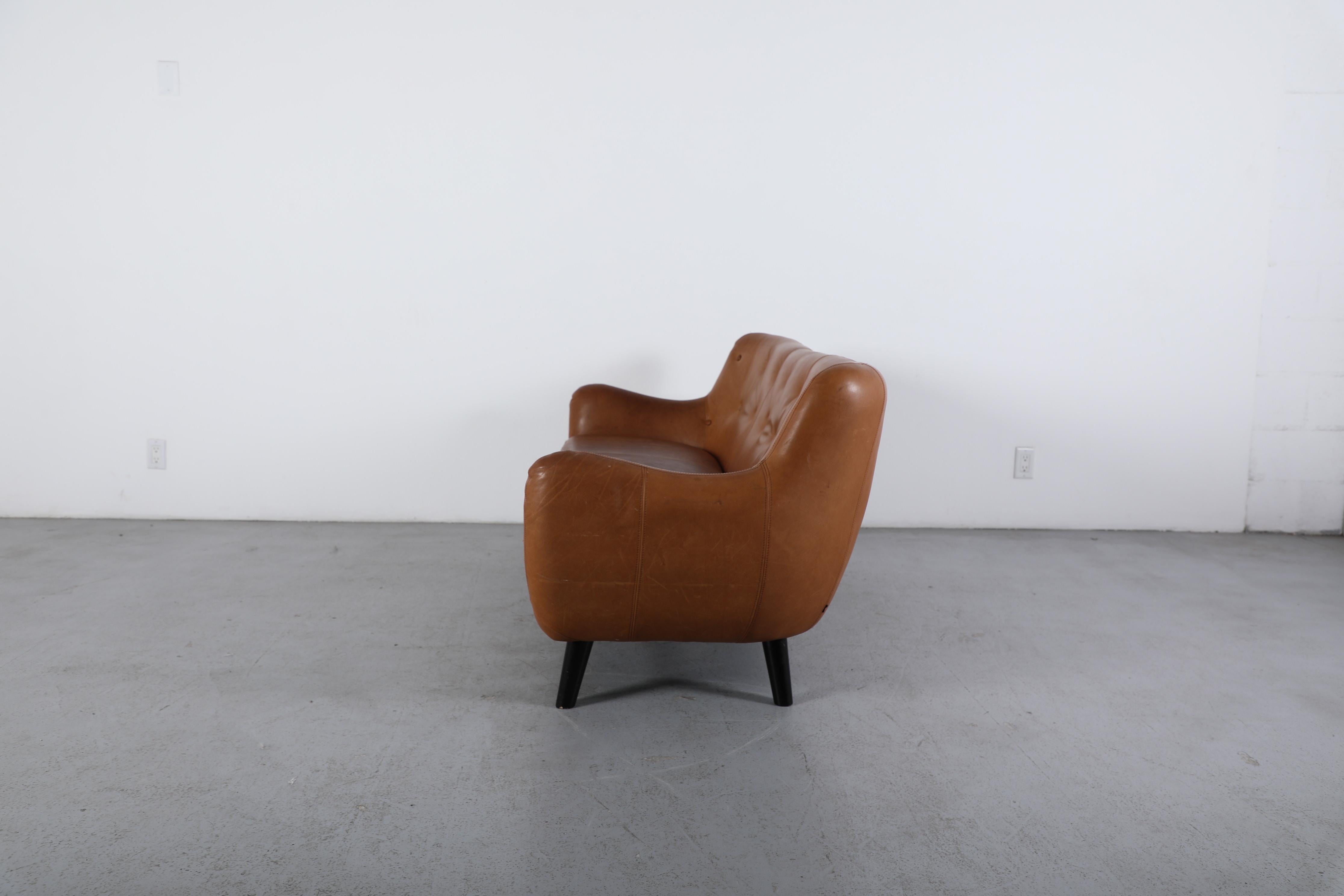 Sofá de piel acolchada estilo Gerard Van Den Berg, coñac natural Holandés en venta