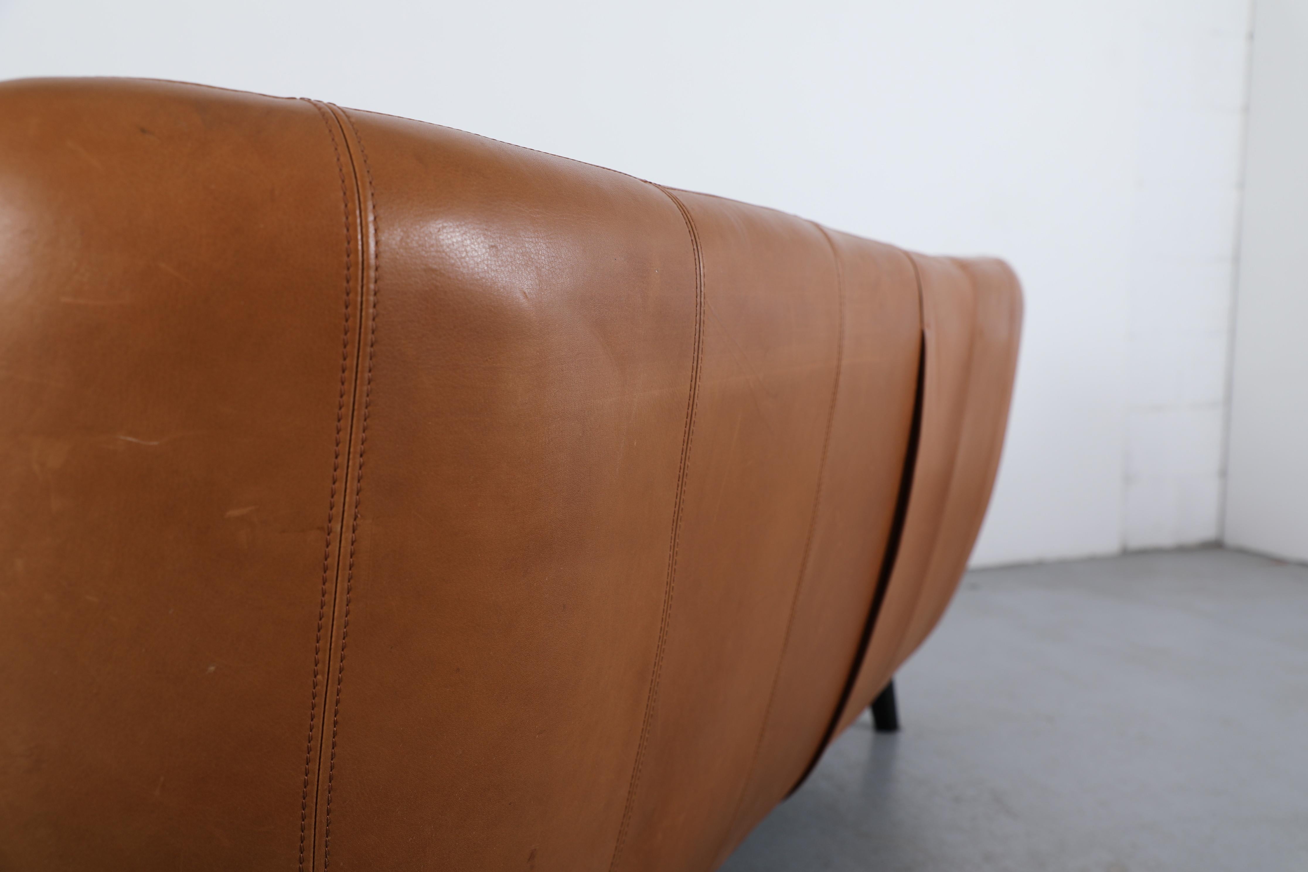 Sofá de piel acolchada estilo Gerard Van Den Berg, coñac natural en venta 2