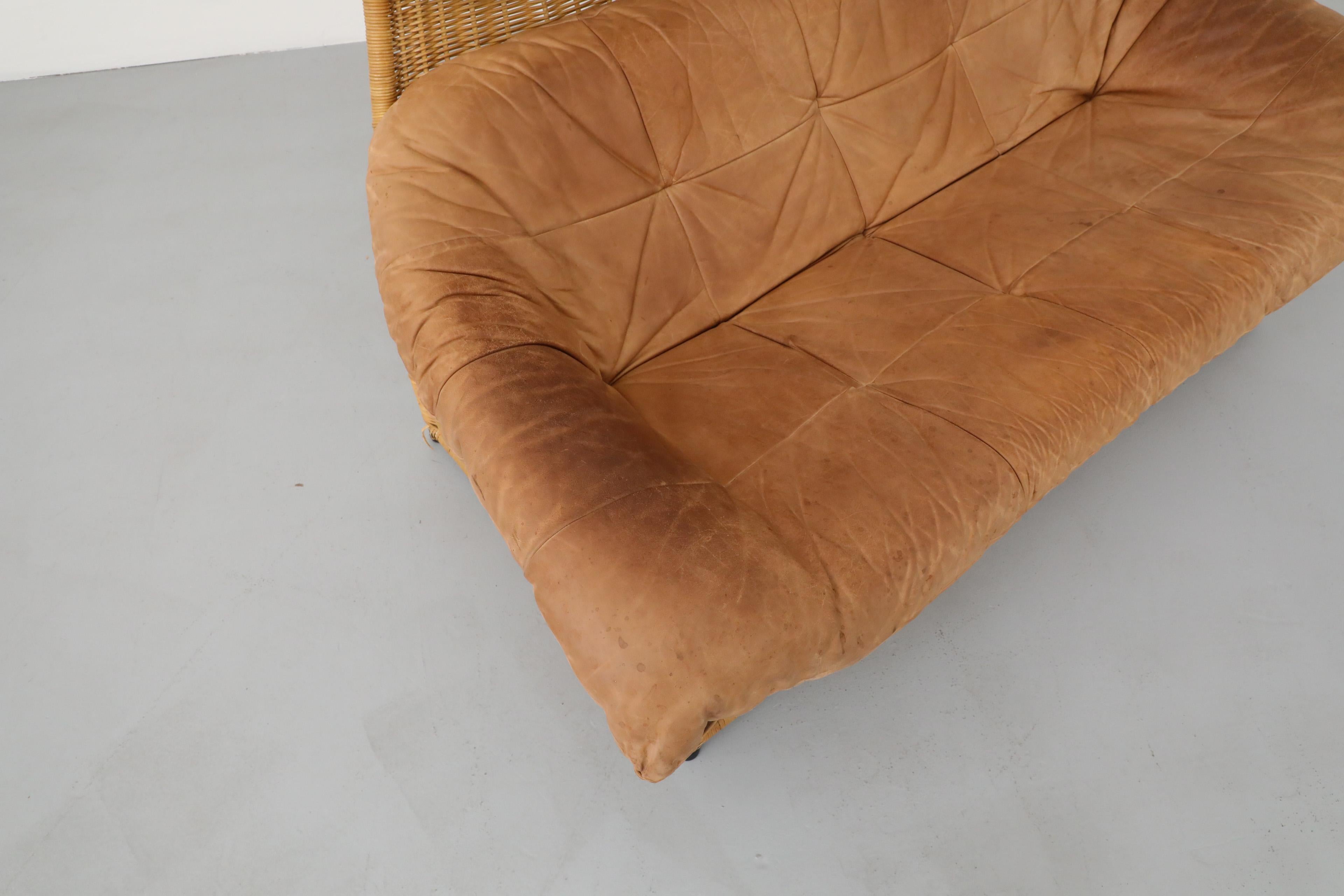 Gerard van den Berg Tall Back Light Brown Leather and Rattan Loveseat for Montis For Sale 10