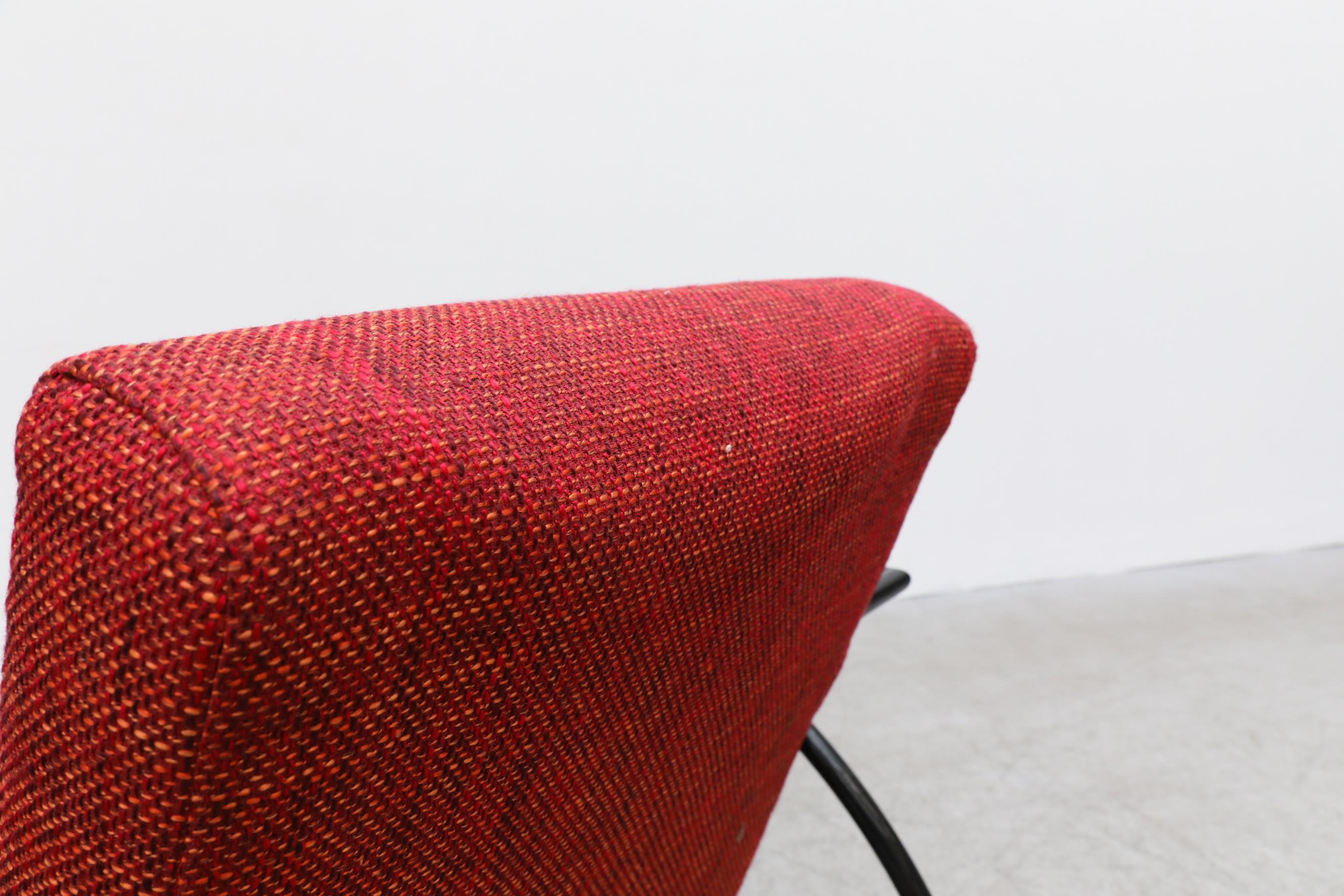 Gerard Vollenbrock Red Lounge Chair with Black Frame for Gelderland, 1980's For Sale 5