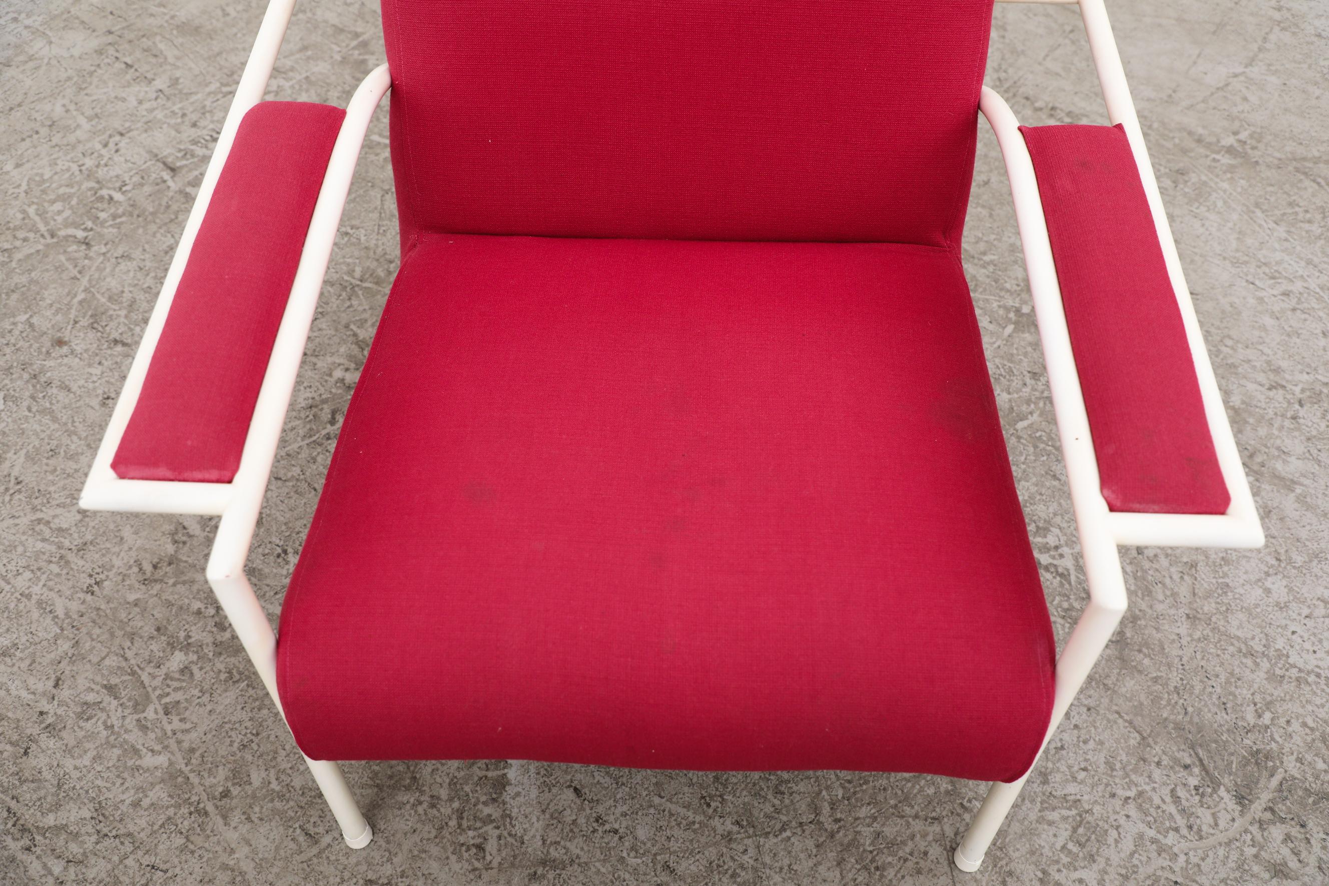 Gerard Vollenbrock Pink Lounge Chair w/ White Frame for Gelderland, 1980's For Sale 4