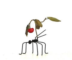 Hormiga N° 1 con Cereza