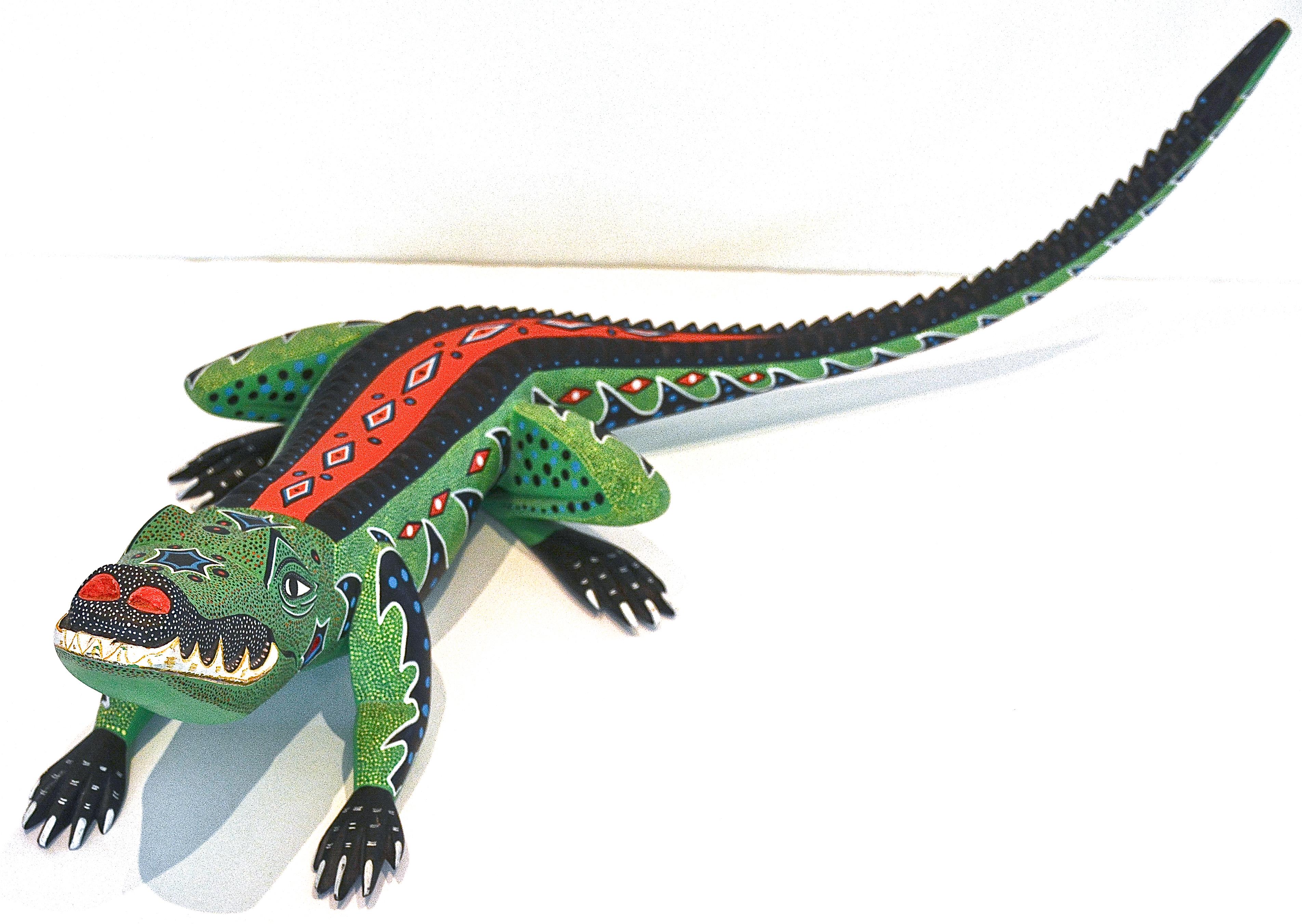 Vintage Alligator by Oaxacan Master Carver Gerardo Ramirez Morales For Sale 2