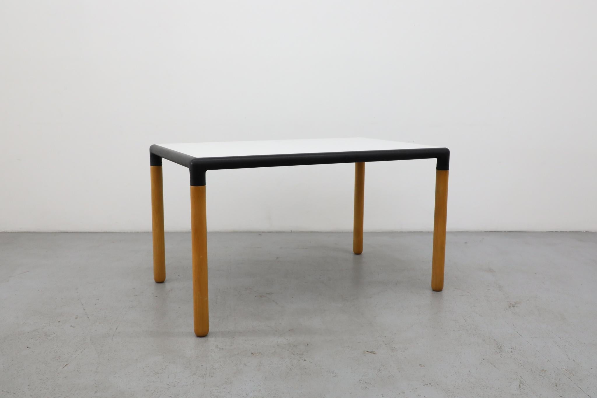 Mesa de comedor 