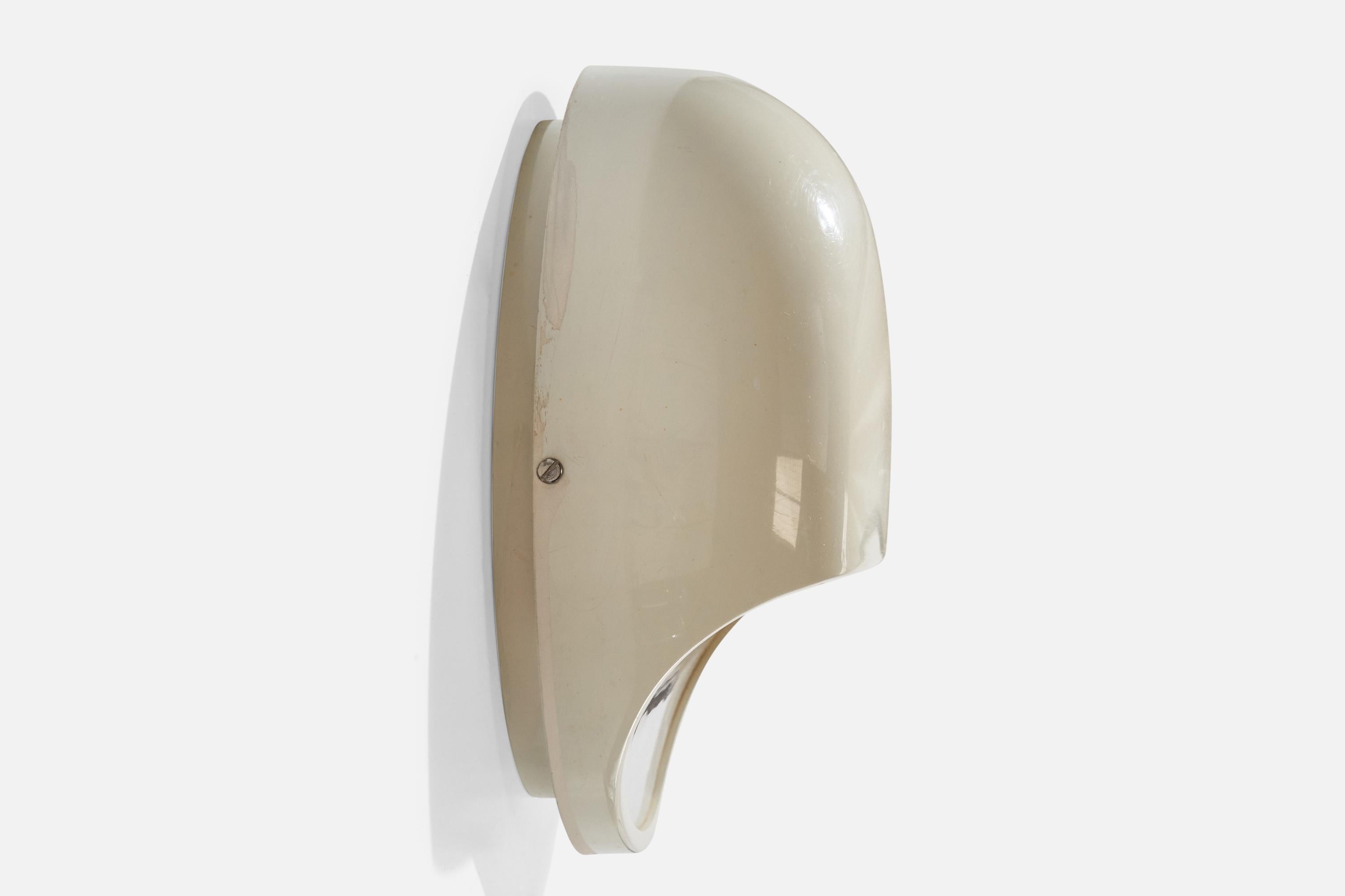 Gerd Lange, Wall Lights, Plastic, Acrylic, Italy, 1970s For Sale 1