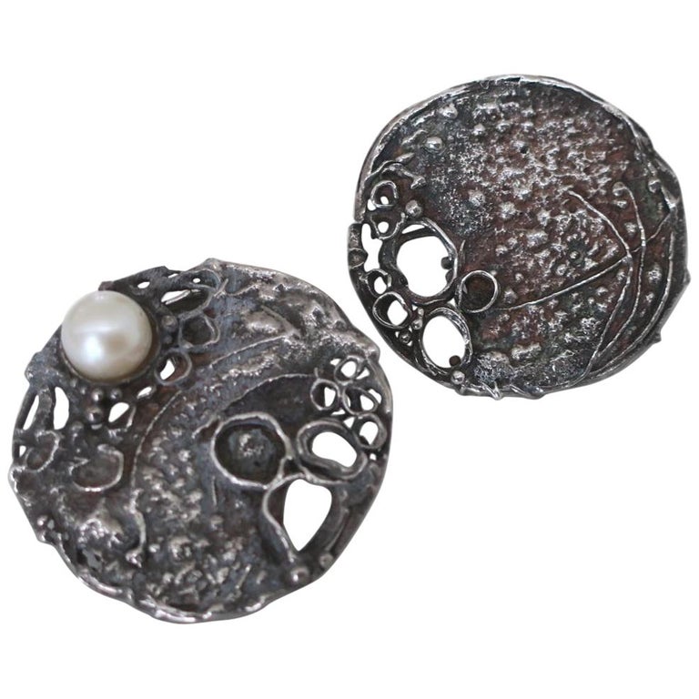 Gerda Flockinger 1960s Brutalist Silver Cufflinks For Sale at 1stDibs
