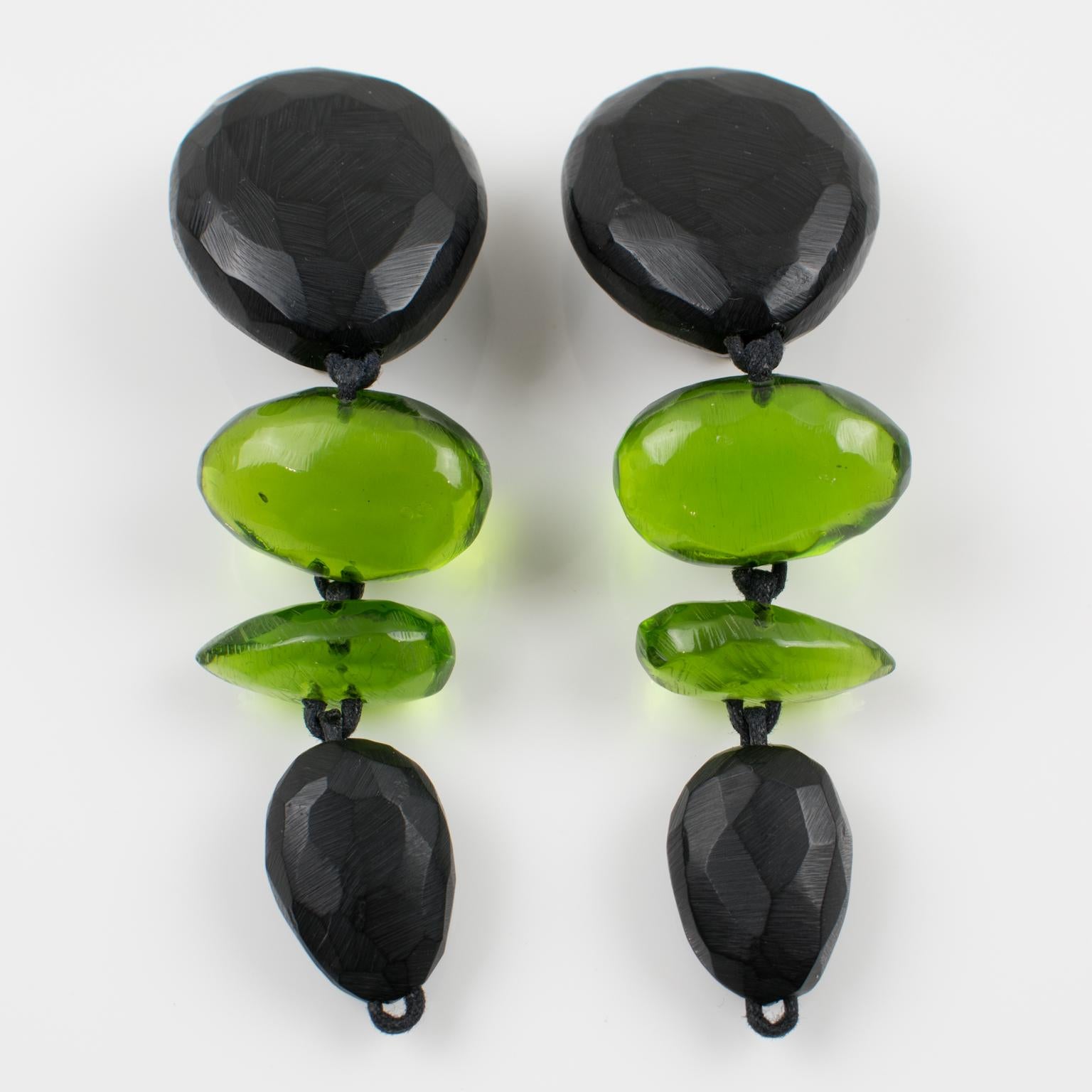 Modernist Monies Dangle Resin Clip Earrings Black and Green