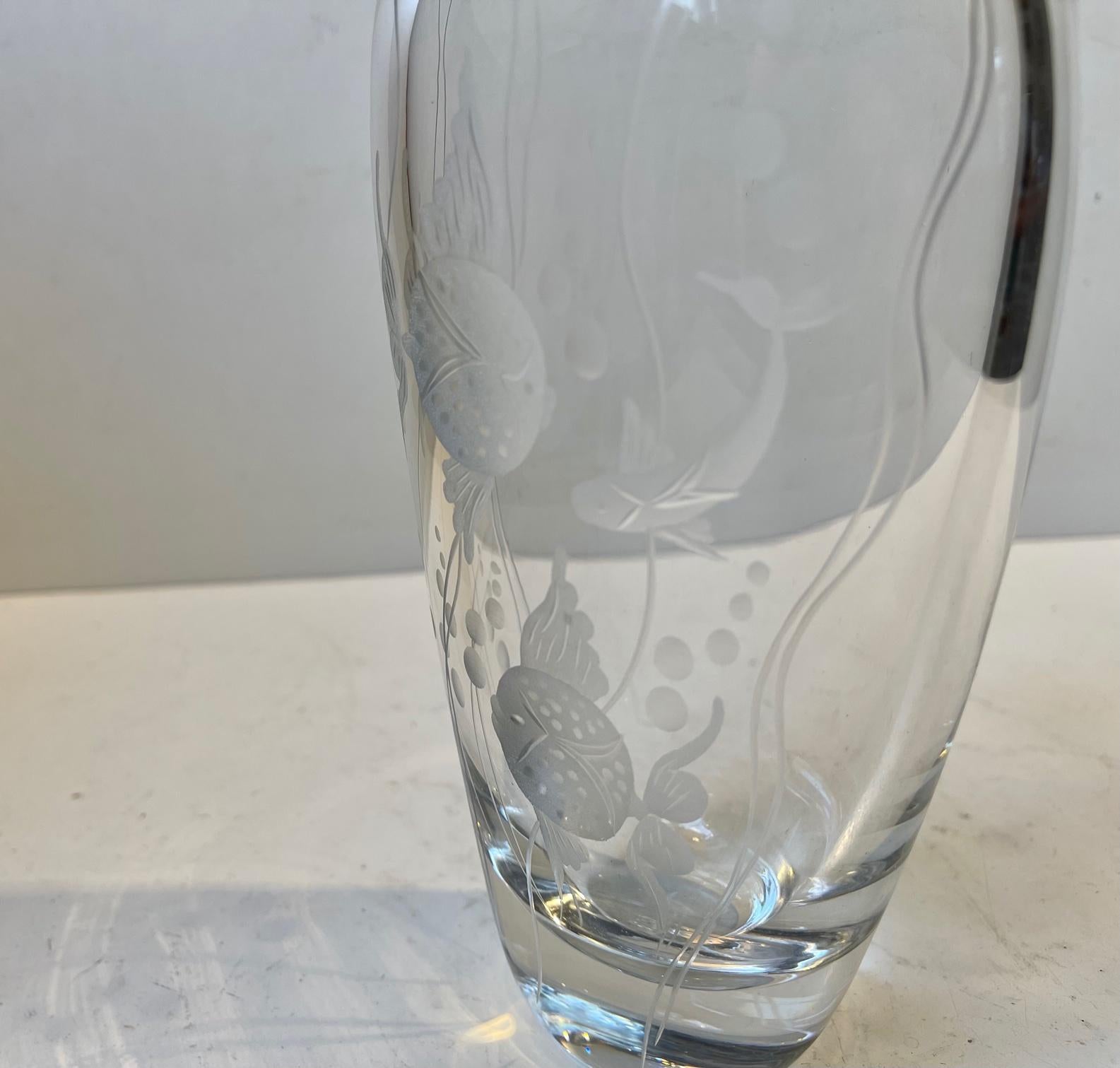 Art Deco Gerda Strömberg Engraved Fish Vase in Crystal for Strömbergshyttan, 1940s For Sale