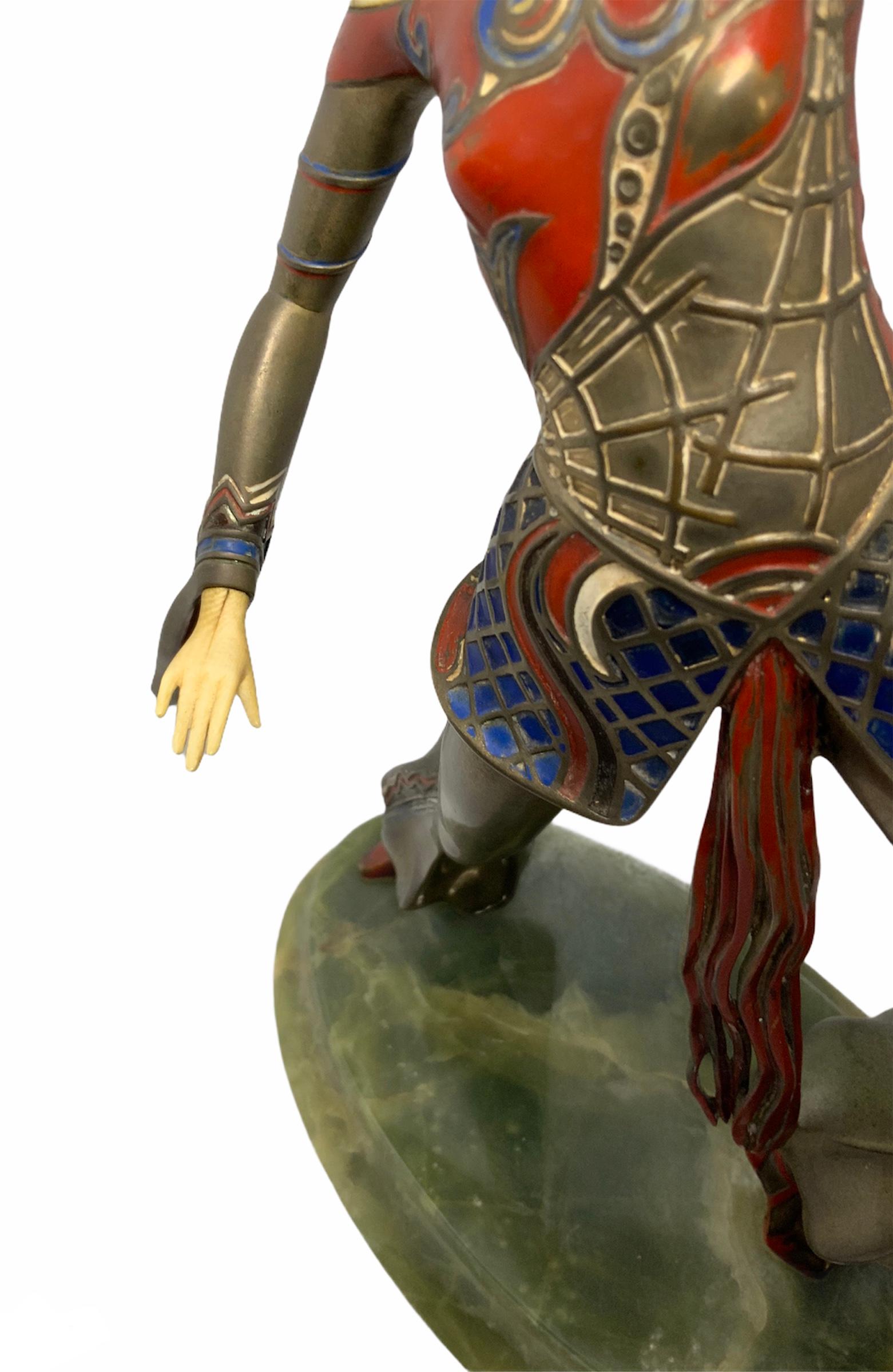 Figure d'une danseuse en bronze et émail ivoire de Gerdago en vente 1