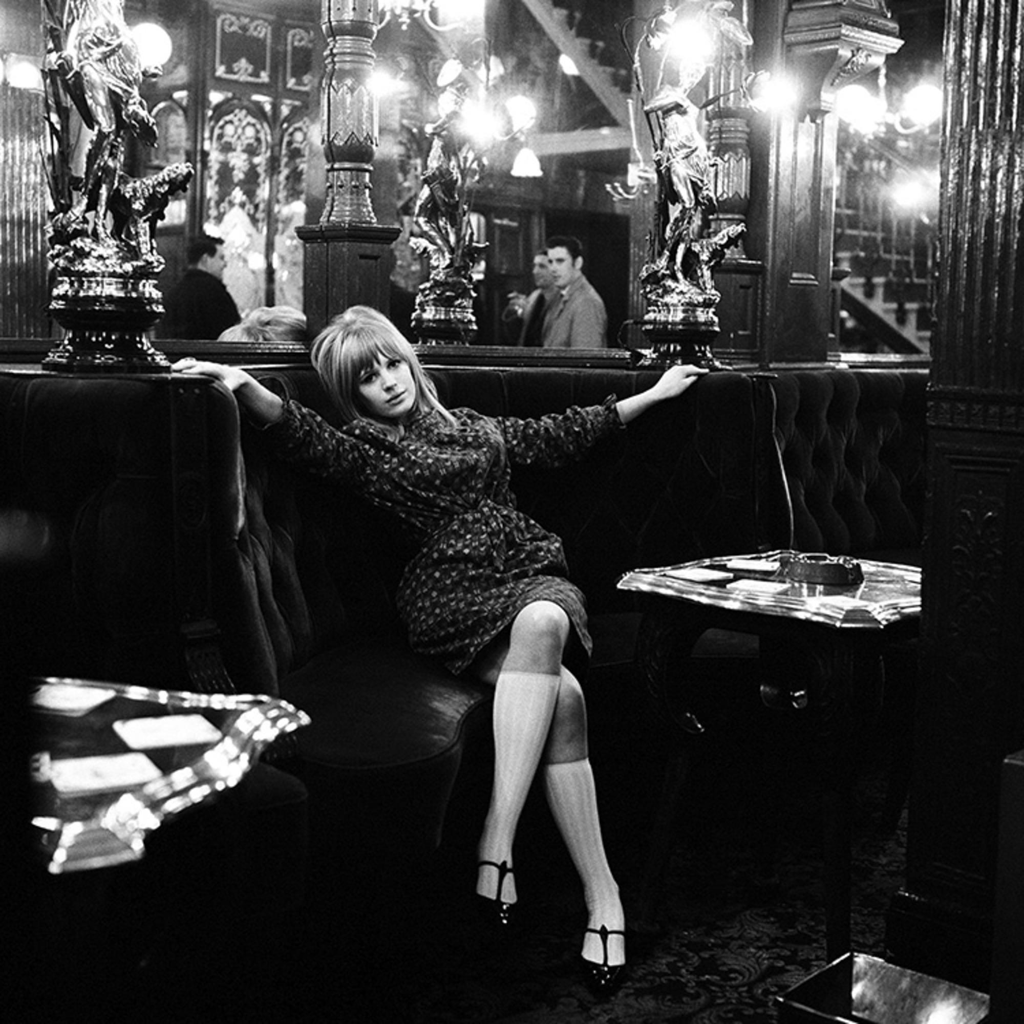 Gelatin-silver, signed and numbered

English singer, songwriter and actress Marianne Faithfull, photographed at The Salisbury pub in London, 1964.

Available Sizes:
16" x 20” Edition of 50
20" x 24” Edition of 50
30" x 40” Edition of 25
50” x 53”