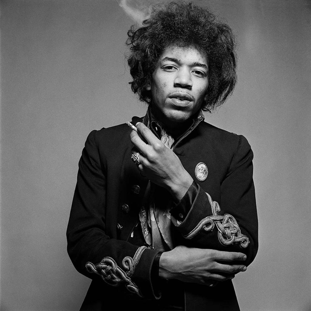 Gered Mankowitz Black and White Photograph – „Jimi Hendrix“  Limitierte Auflage von Exemplaren