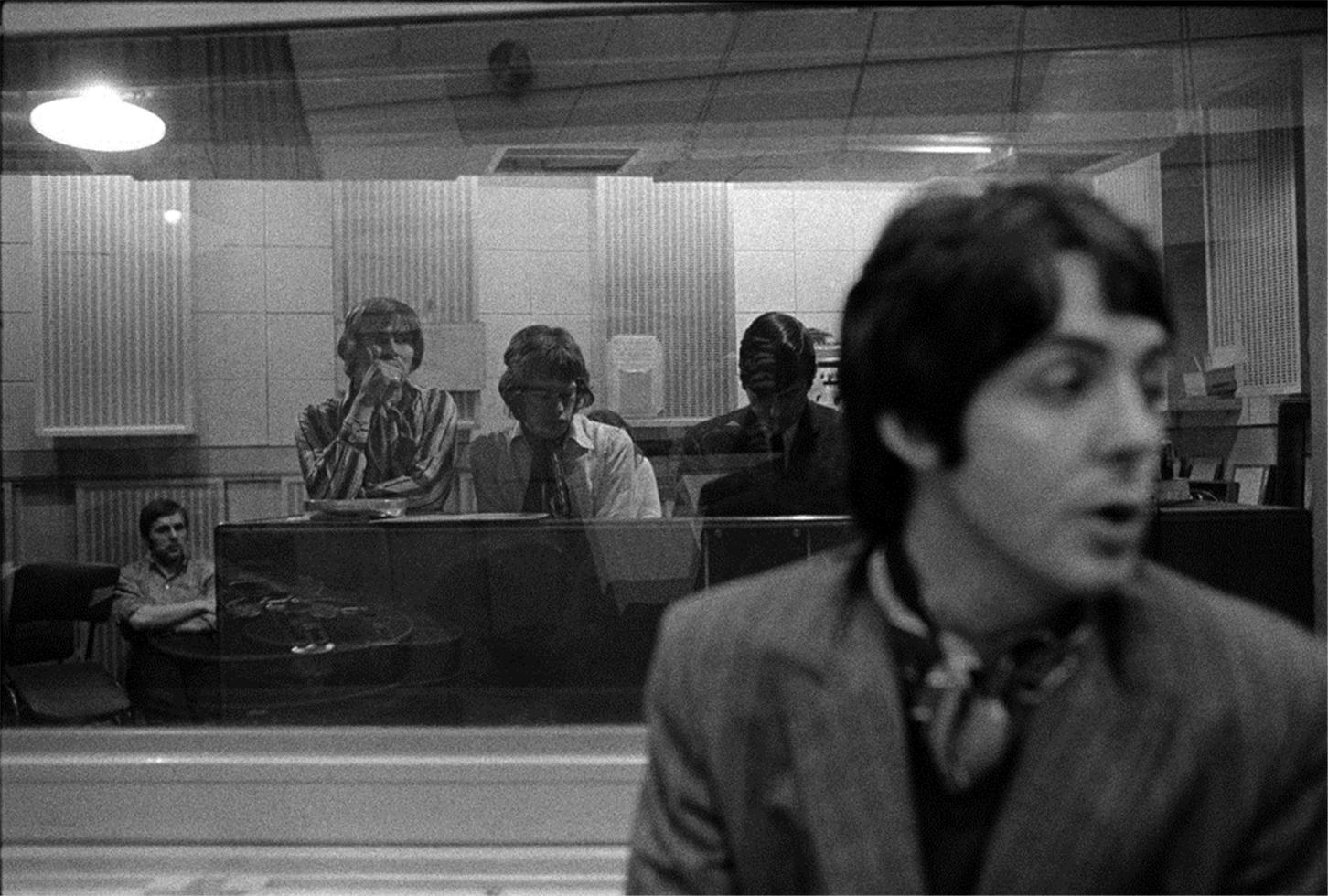 Gered Mankowitz Black and White Photograph - Stones and McCartney
