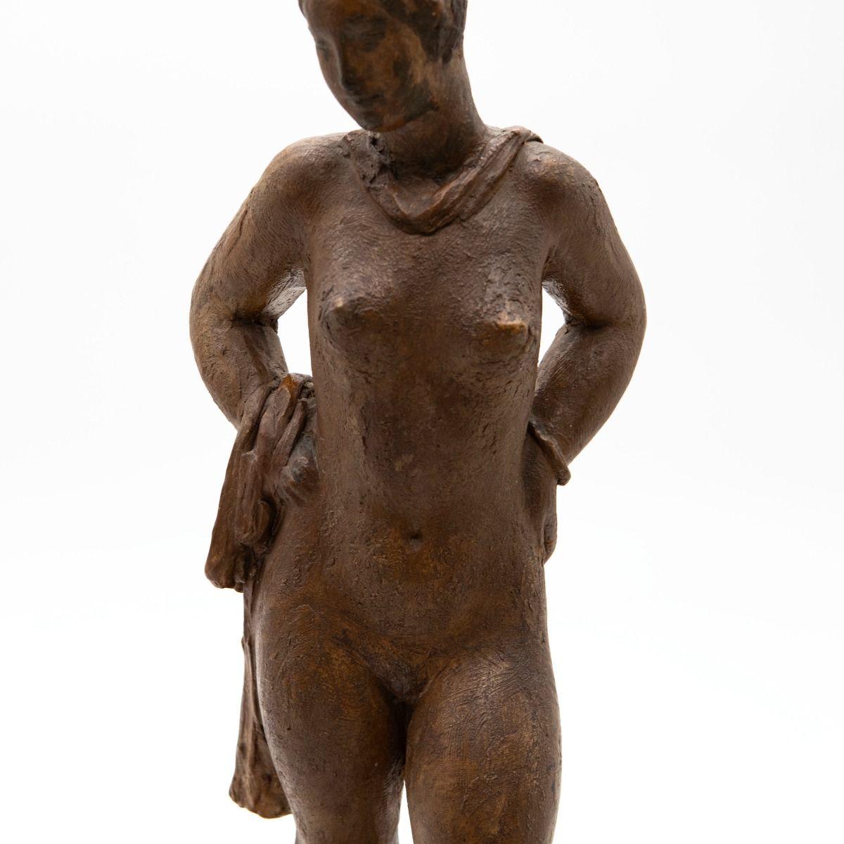 Patinato Gerhard Henning, 1929 Studio in gesso di una donna nuda in piedi in vendita