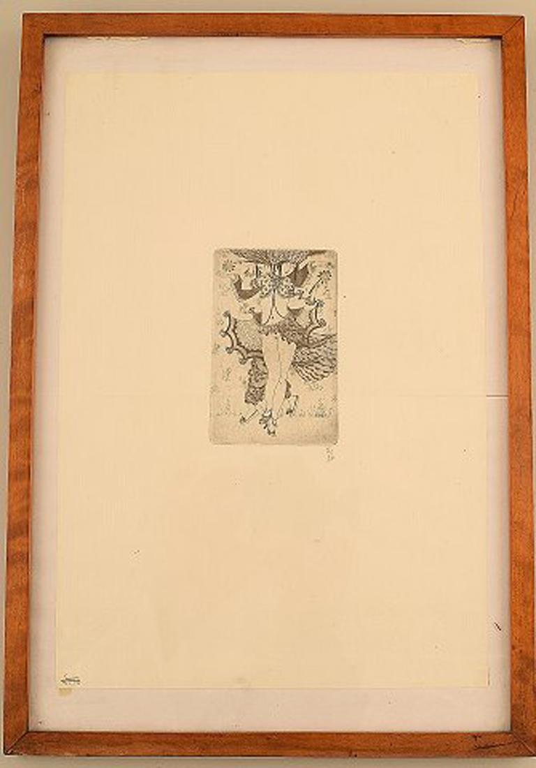 Gerhard Henning nude study, erotic etching on Japanese paper.
Signed.
Beautiful frame in birch.
Measures: 41.5 cm. x 28.5 cm. Visible size 11 cm. x 7 cm.
In perfect condition.