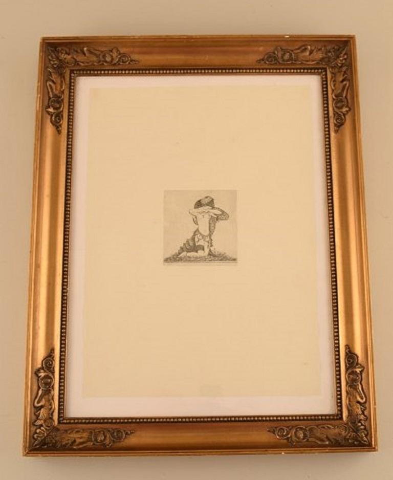 Gerhard Henning. Oriental Nude Study. Erotic etching on Japanese paper, 1915.
Signed.
Golden frame with swan motifs, Hand gilded.
Measures: 32.5 x 23.5 cm. Visible size 8 x 8 cm.
Frame measures: 4 cm.
In perfect condition.